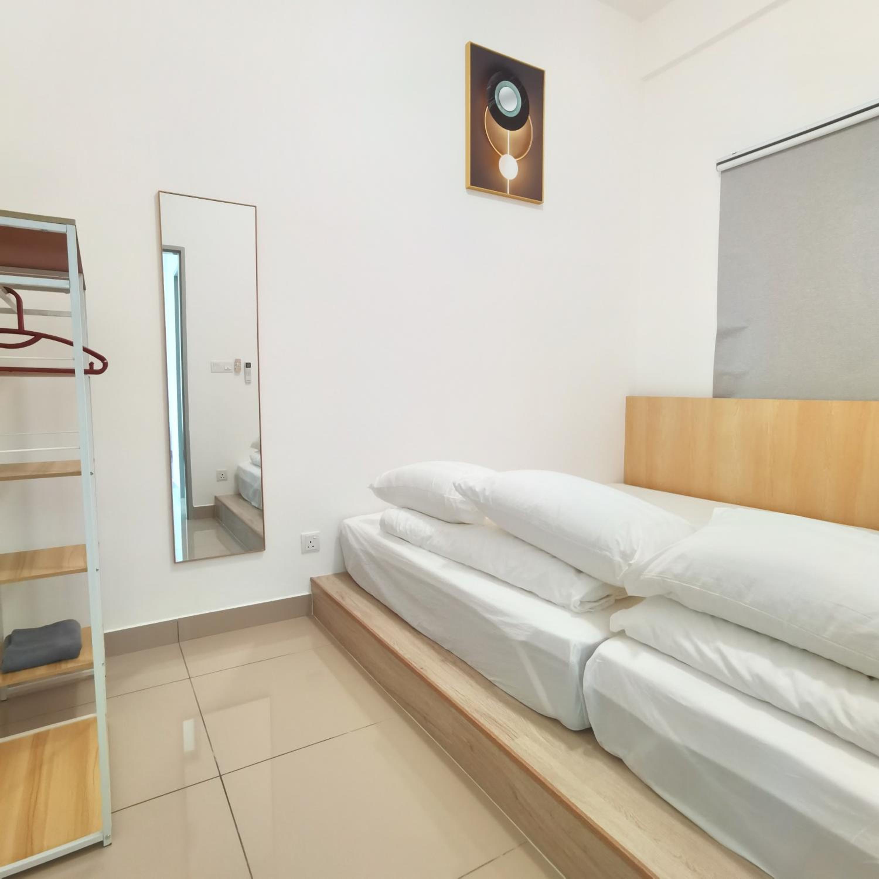 Amber Cove Seaview I MUJI 2BR I Game Room I 3-9pax
