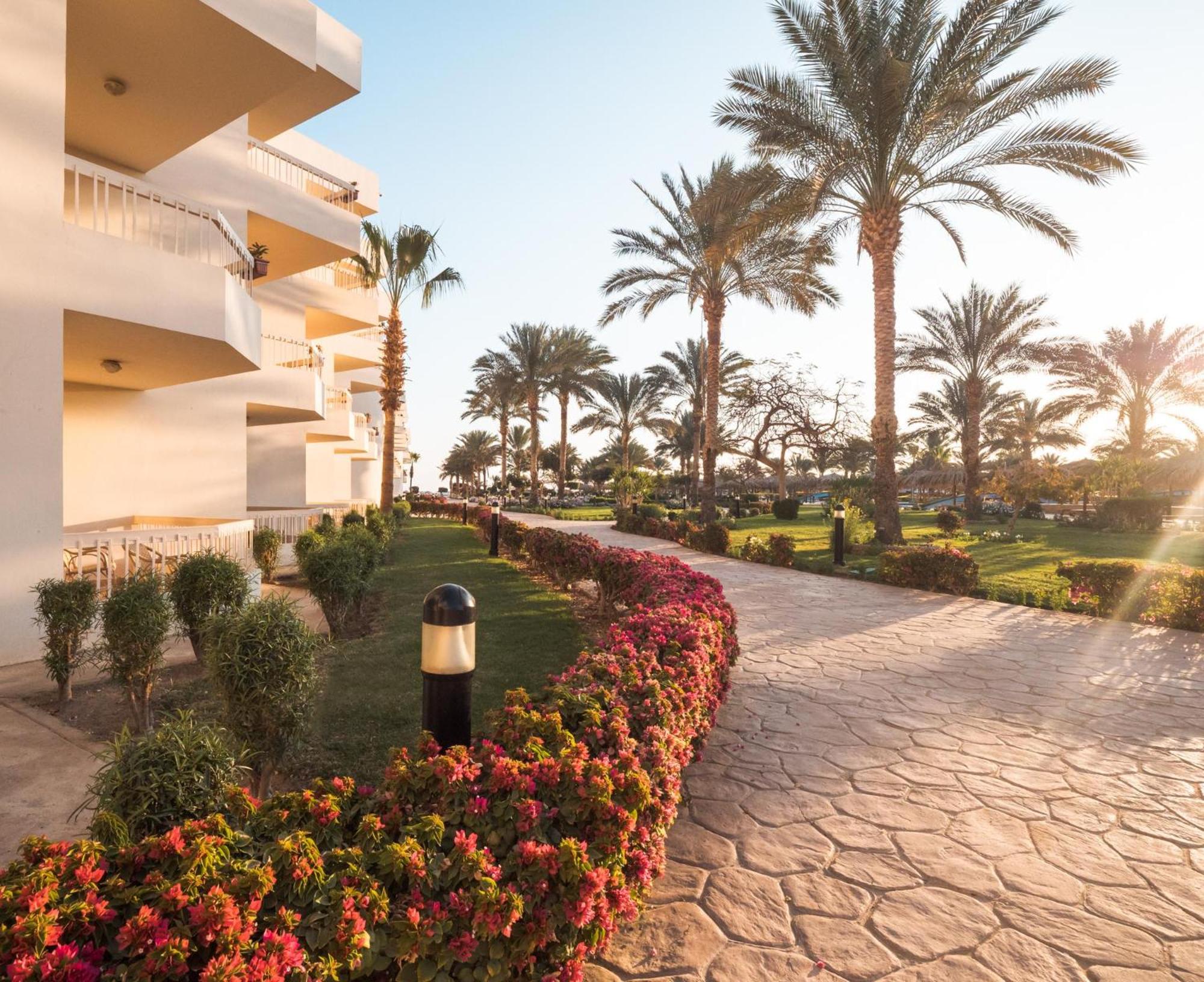 Hurghada Long Beach Resort