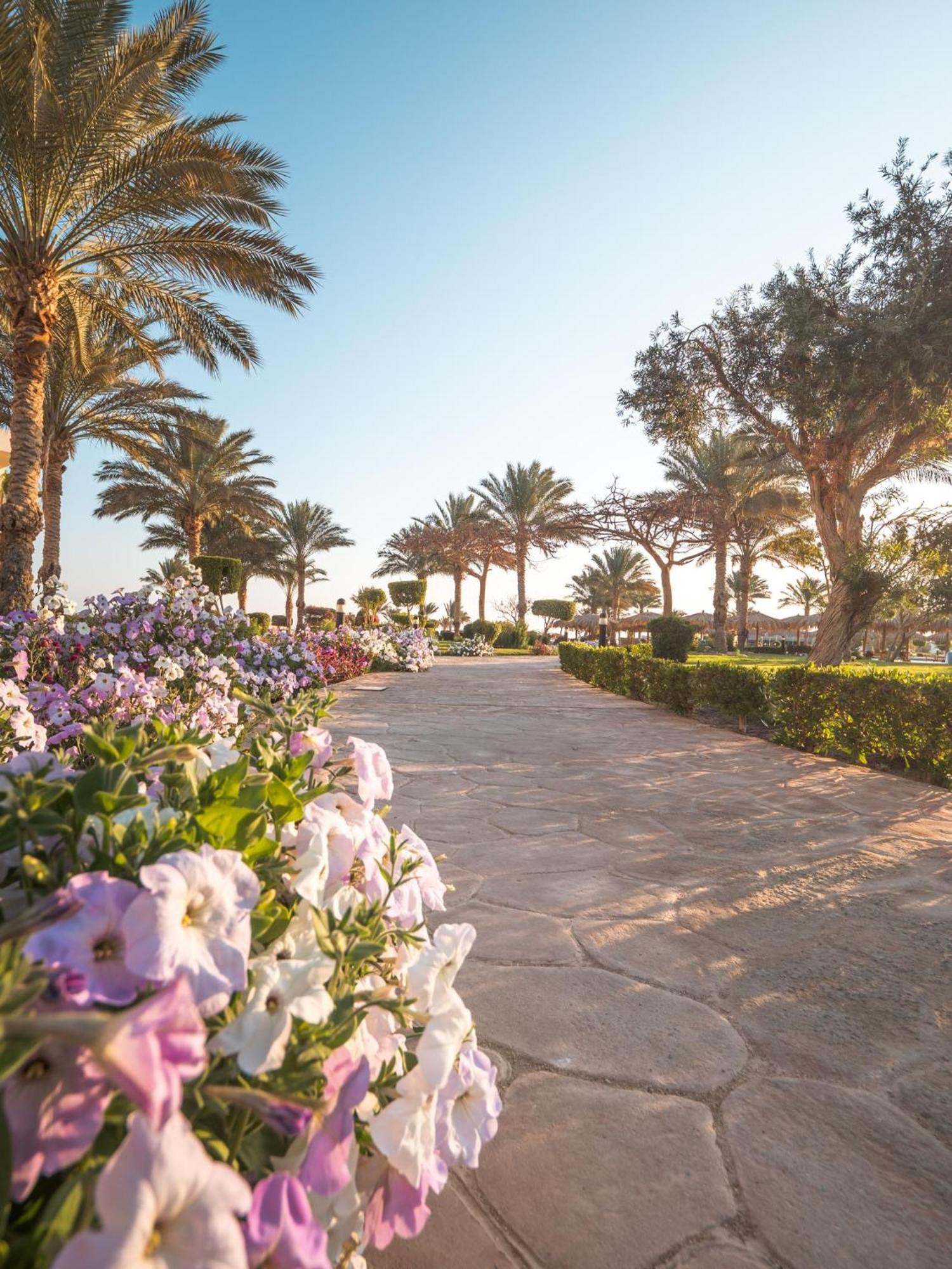 Hurghada Long Beach Resort