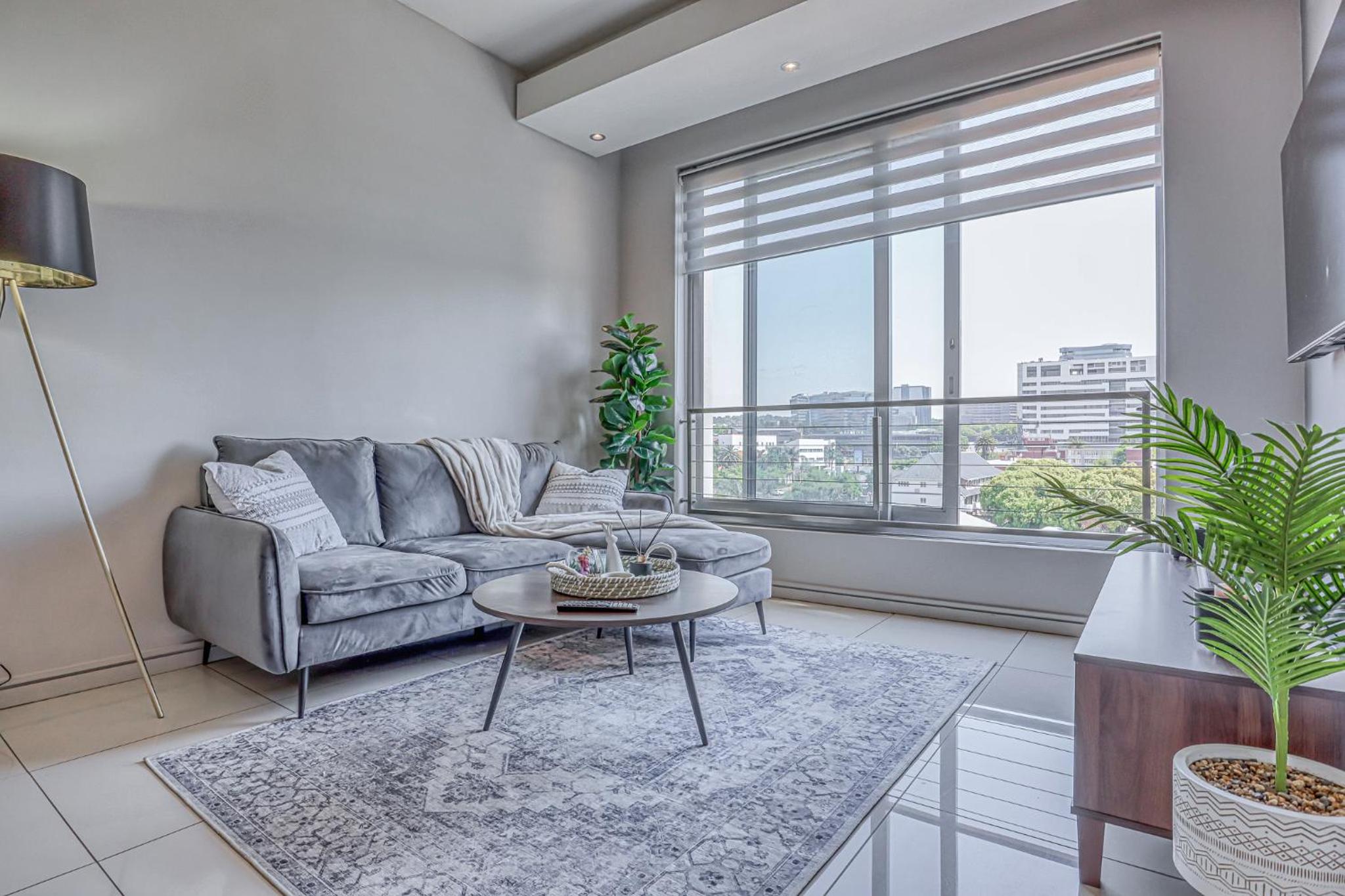 Luxurious One Bedroom Apartment - Capital On Park