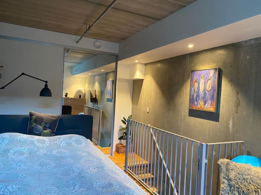 Beach house apartment in New York style