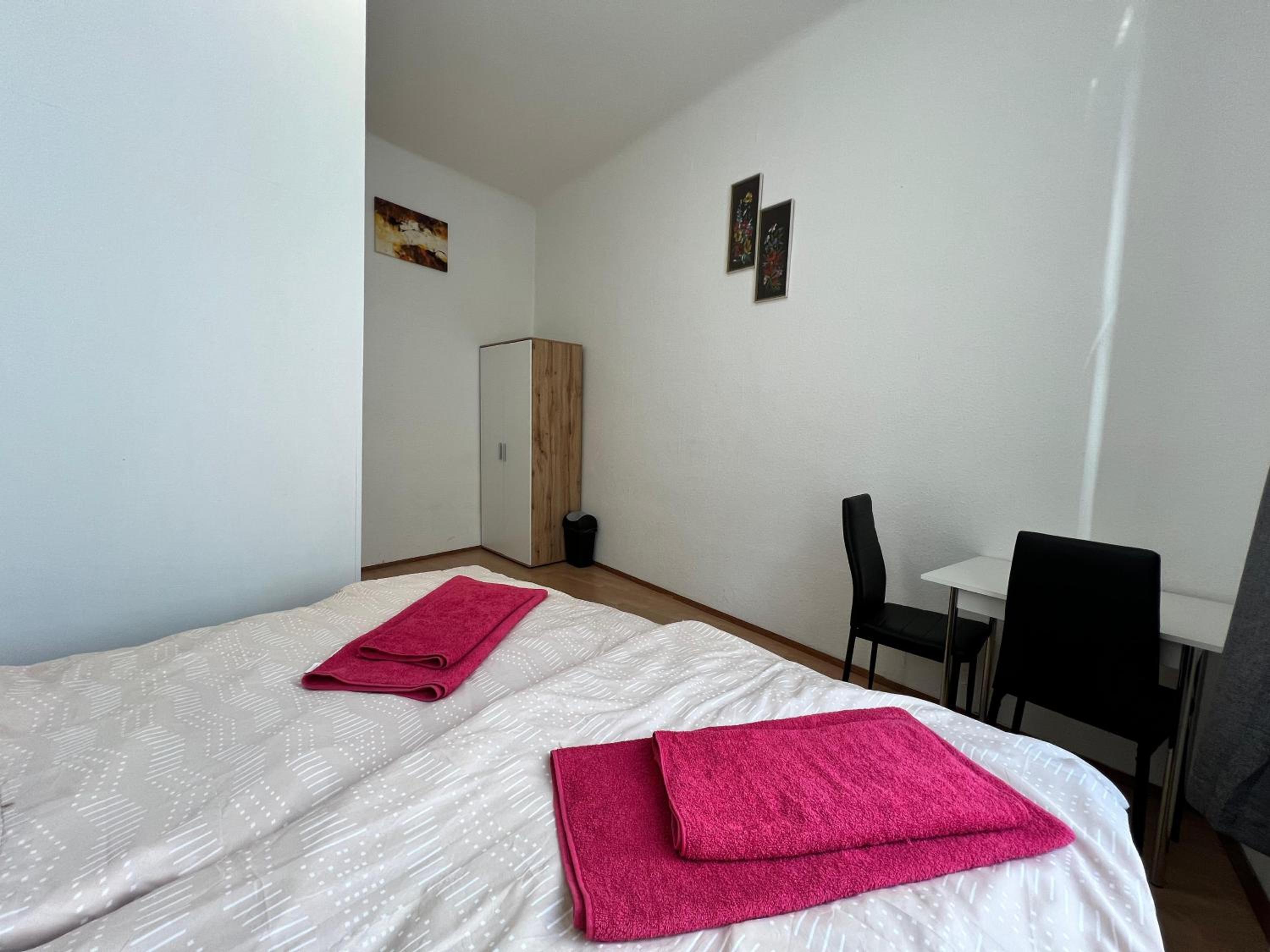 Affordable 3BR Apt. Near Meidling Station