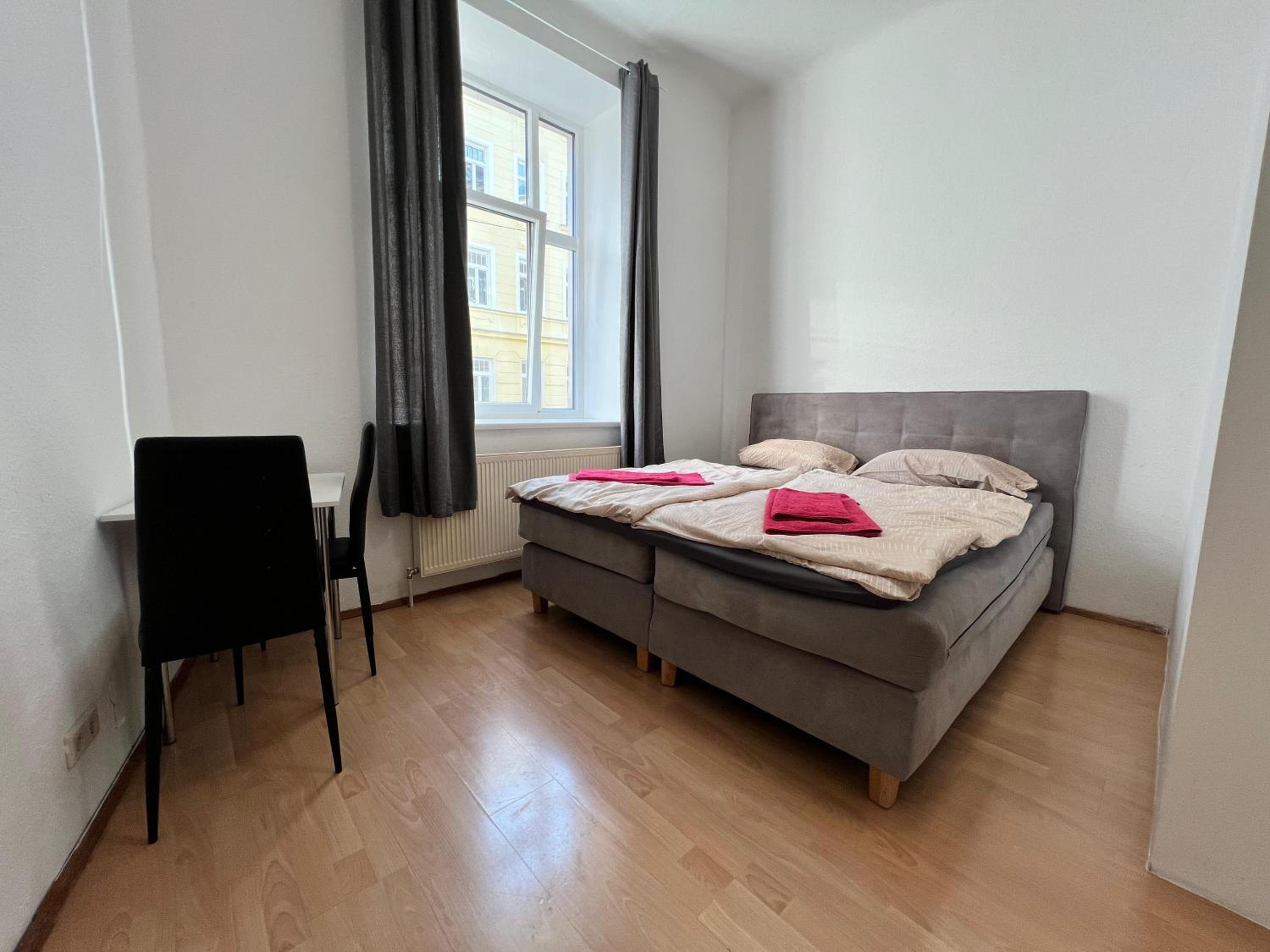 Affordable 3BR Apt. Near Meidling Station