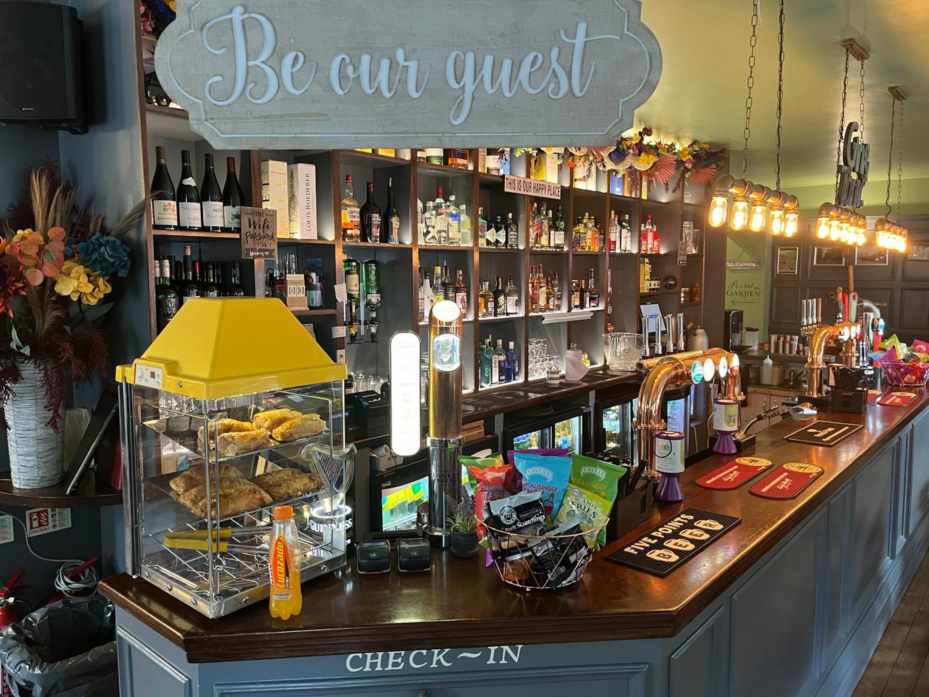 bar