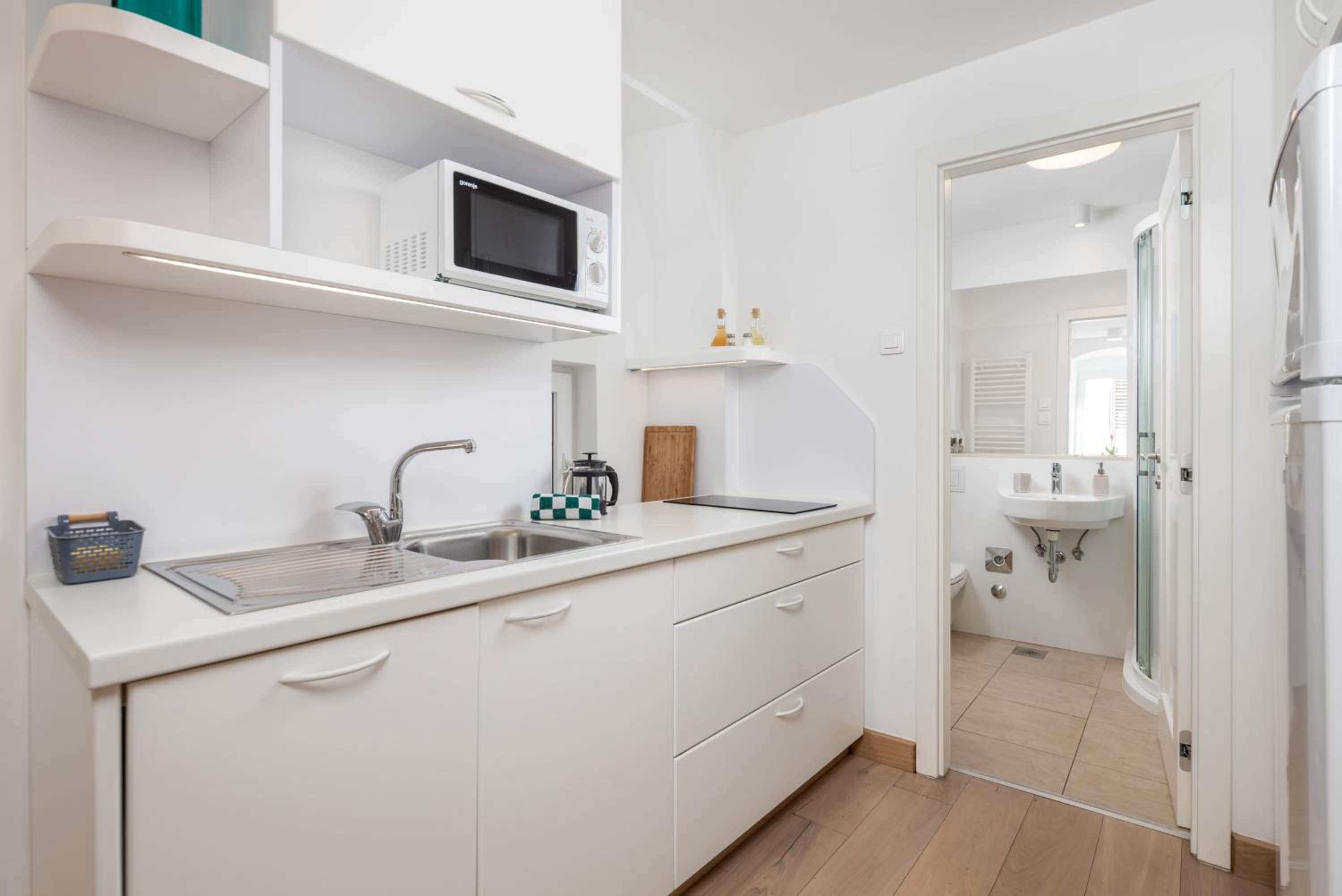 Apartments Anaika at the beach, Opatija