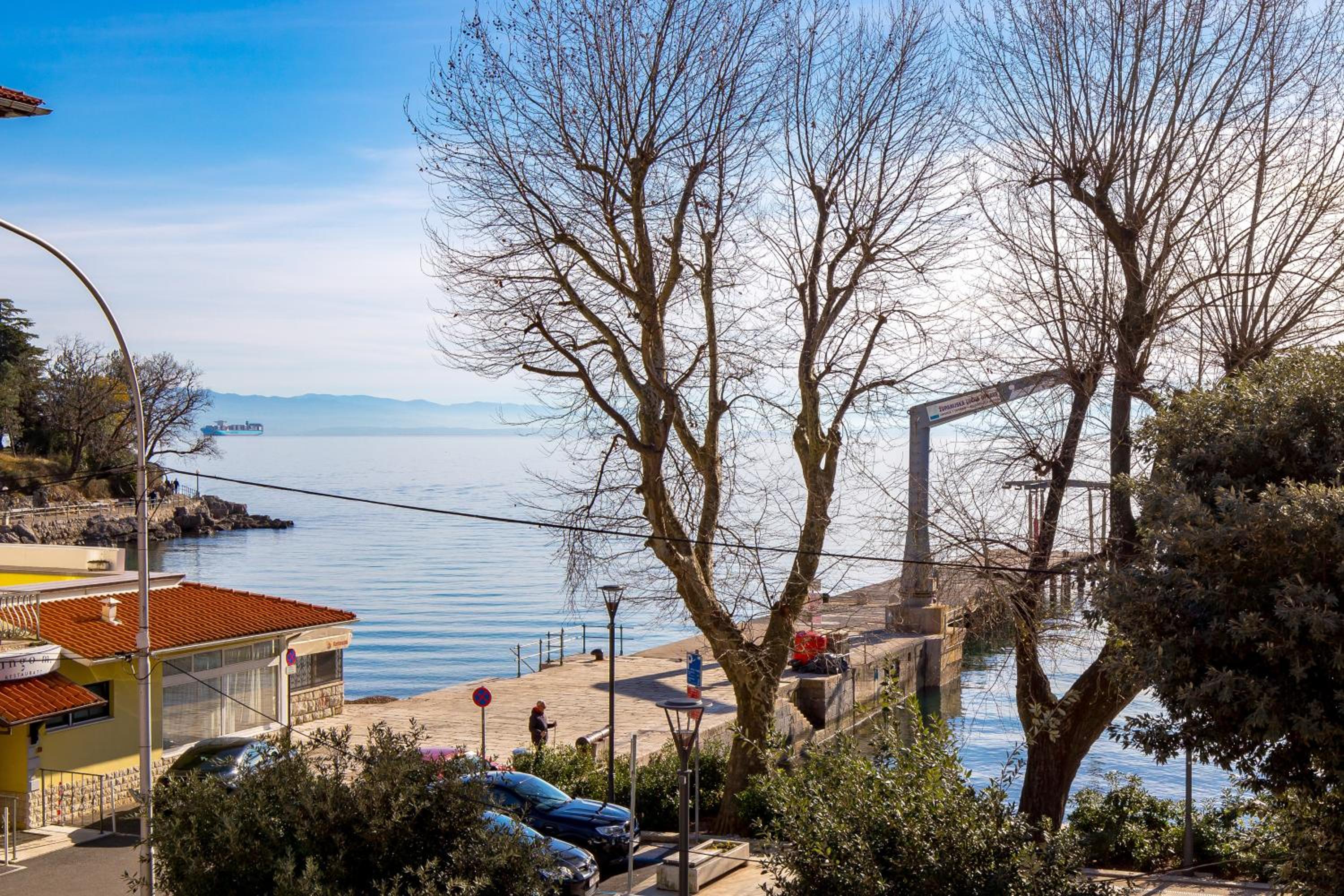 Apartments Anaika at the beach, Opatija