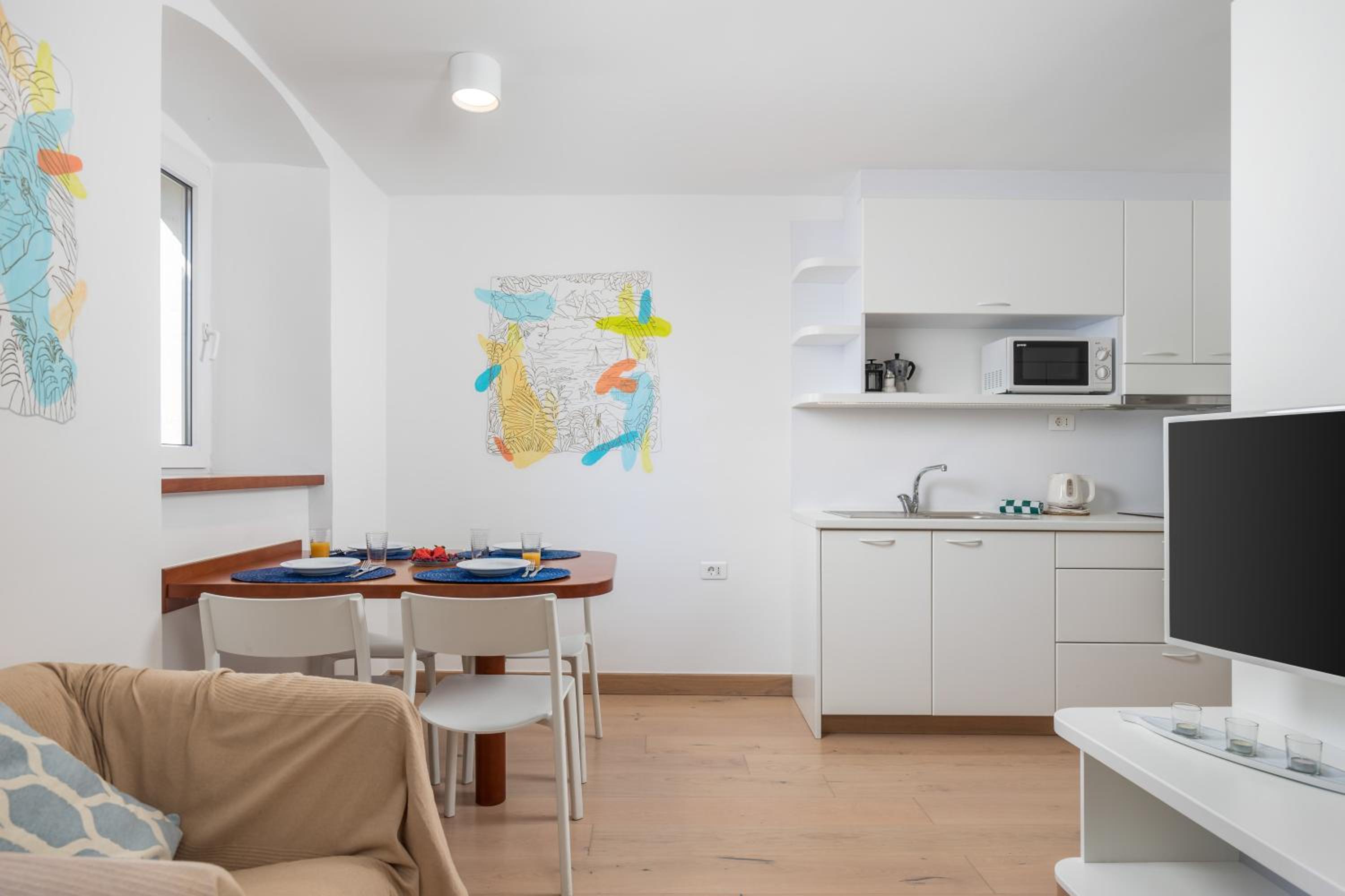 Apartments Anaika at the beach, Opatija