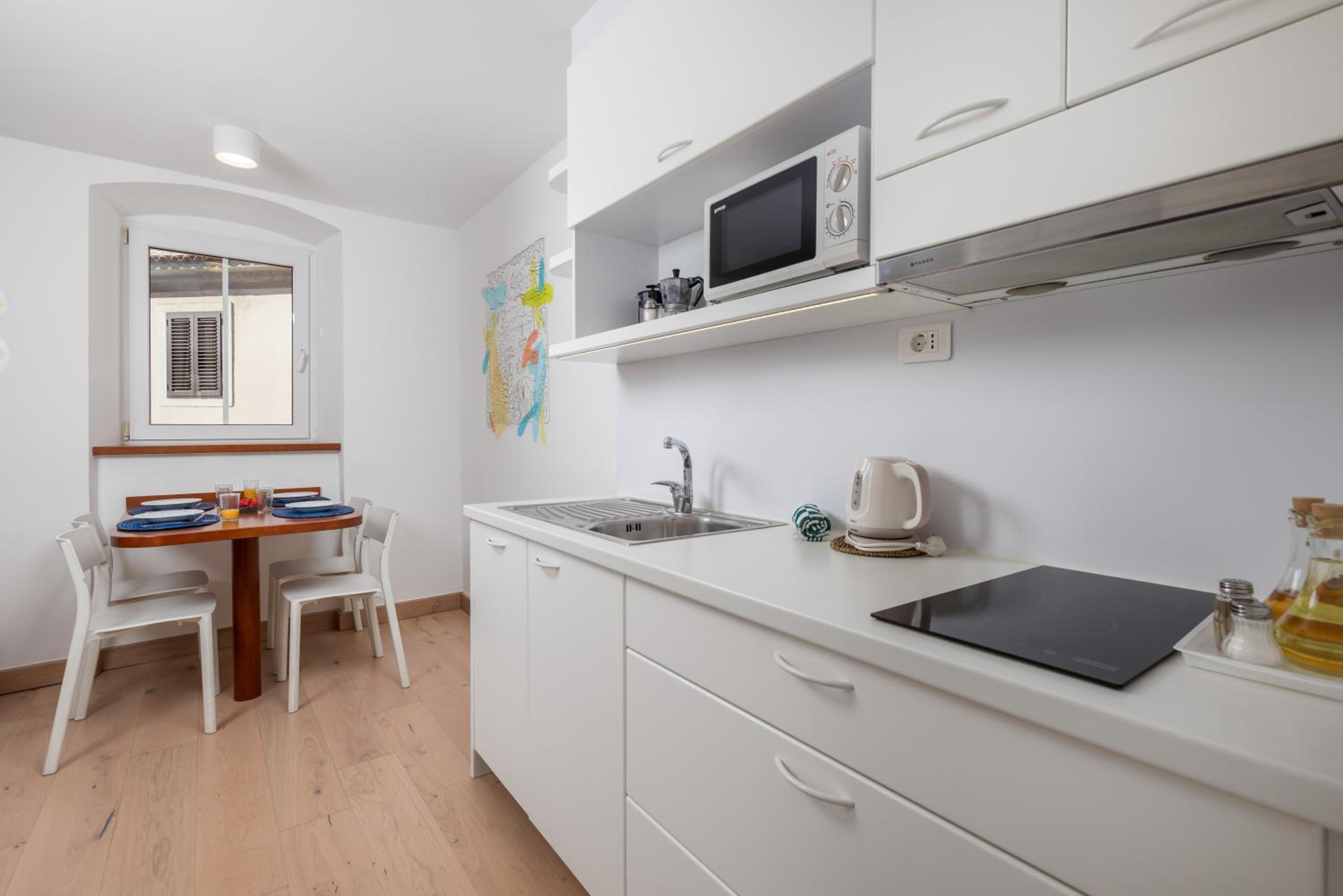 Apartments Anaika at the beach, Opatija