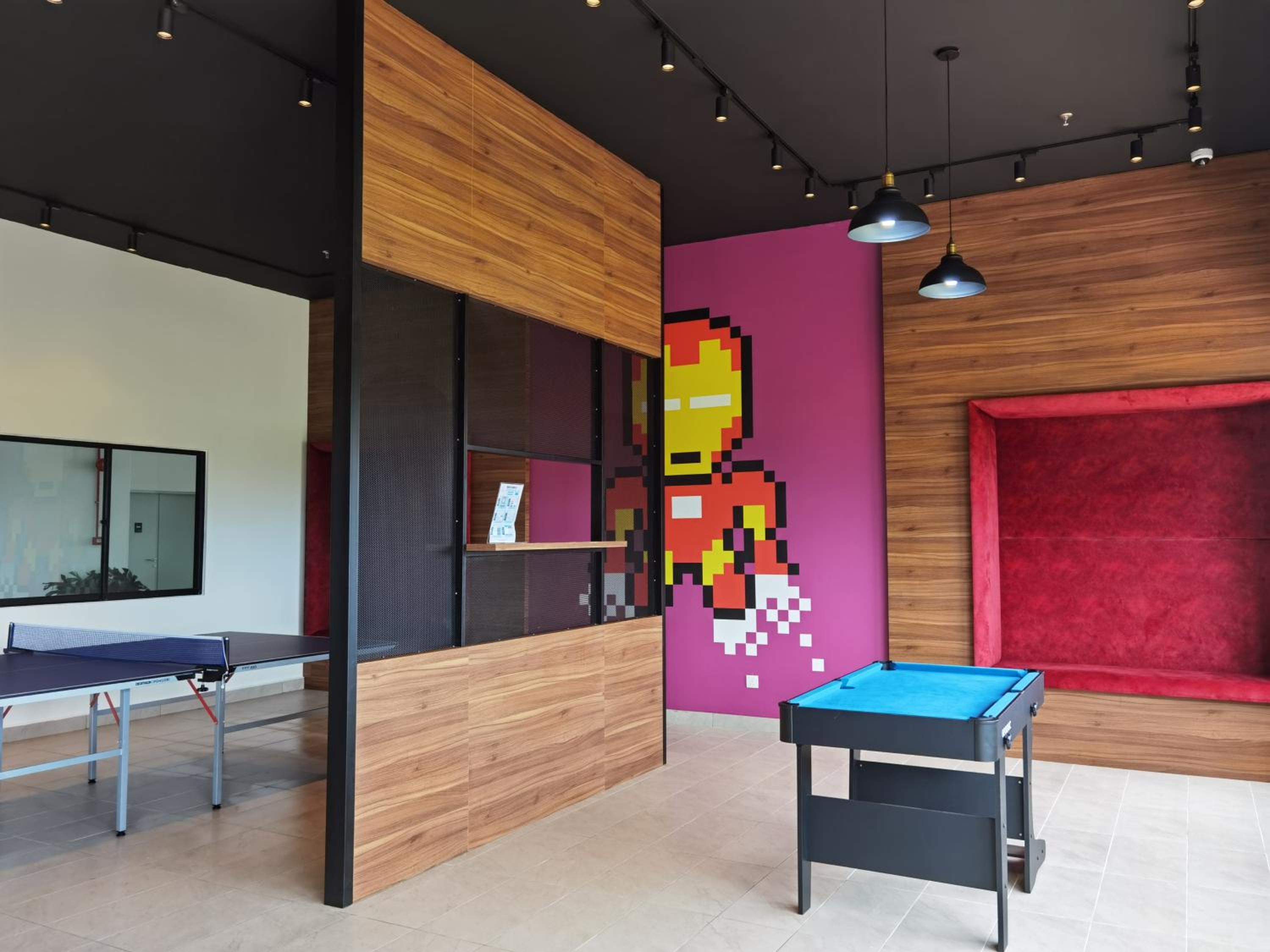 Amber Cove Seaview I MUJI 2BR I Game Room I 3-9pax