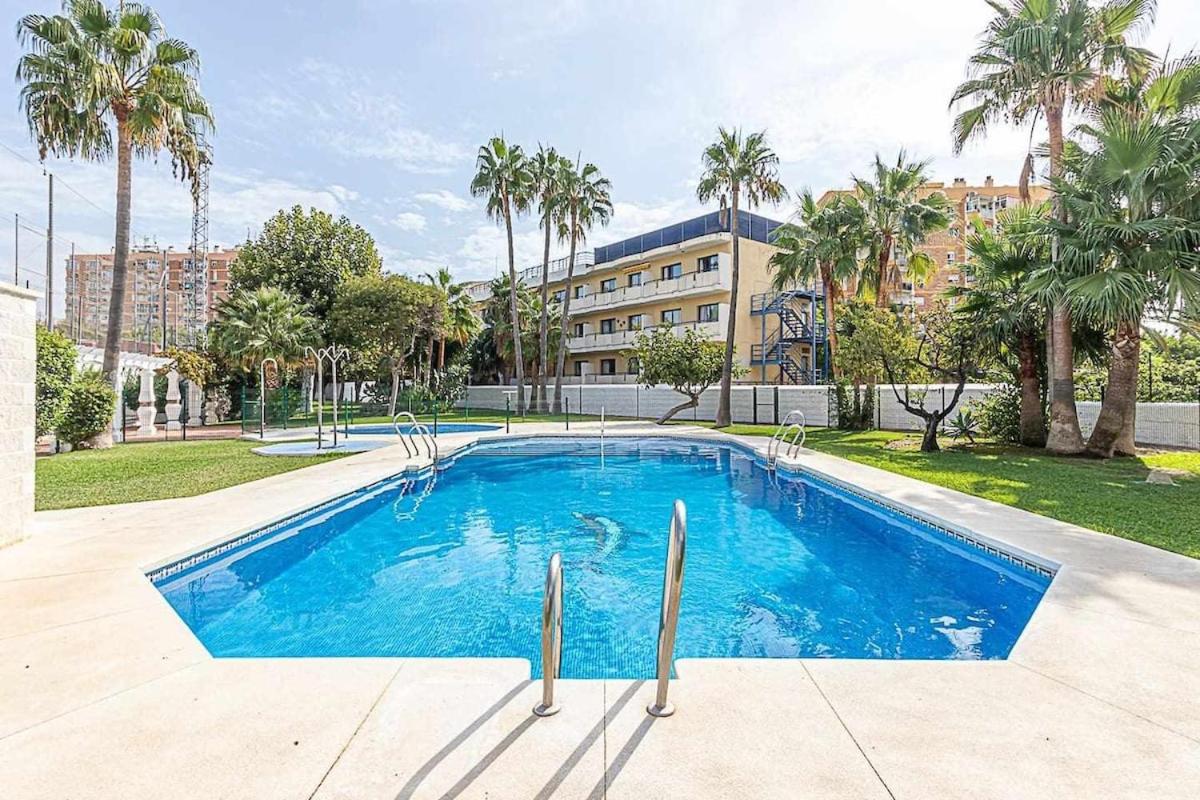 797 Holiday Rentals - Luminoso piso para 4 en Arroyo de la miel photo 3