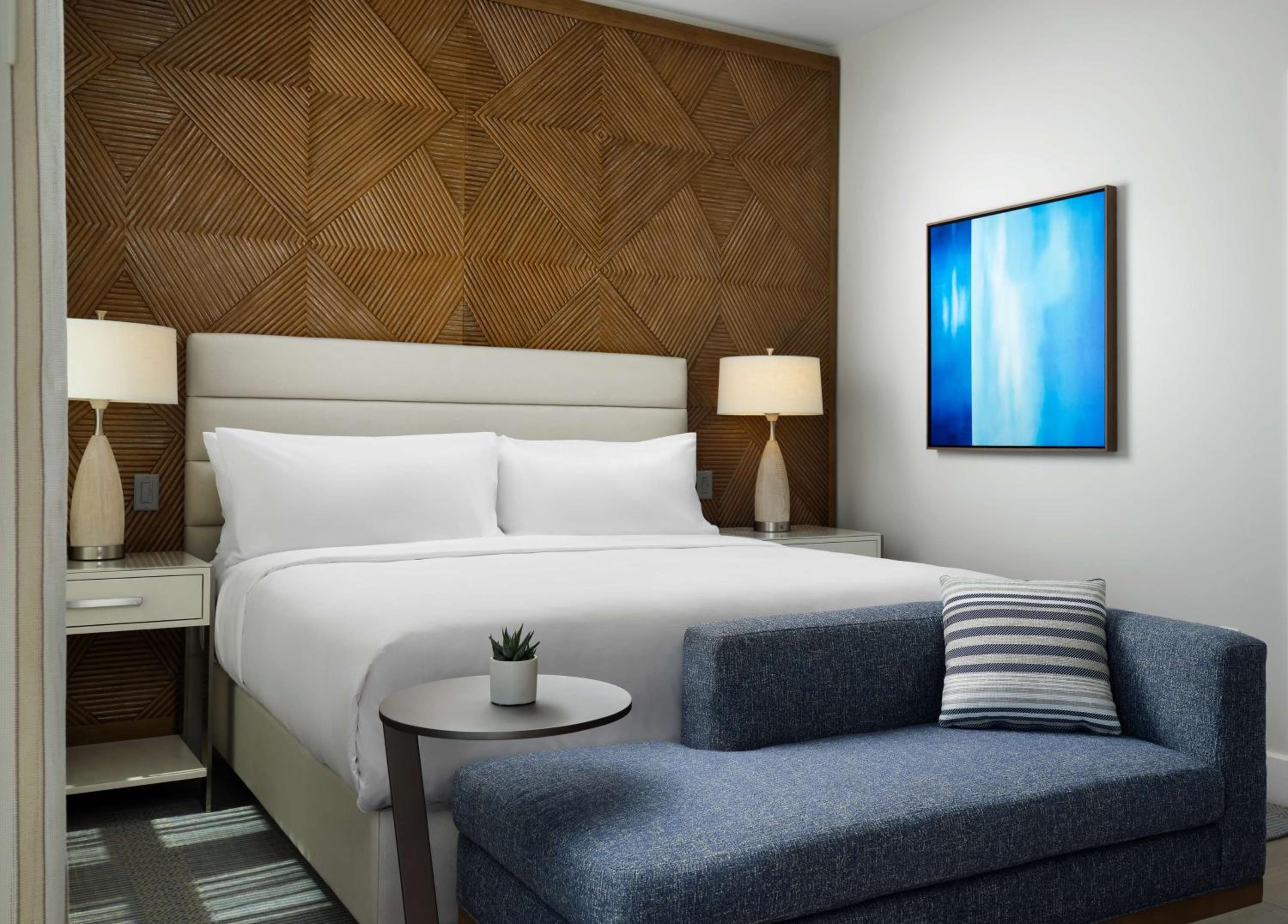 Shore House at The Del, LXR Hotels & Resorts 3