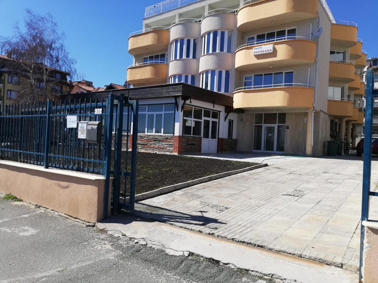 Panorama Chantall-izby,apartmány s výhľadom na more