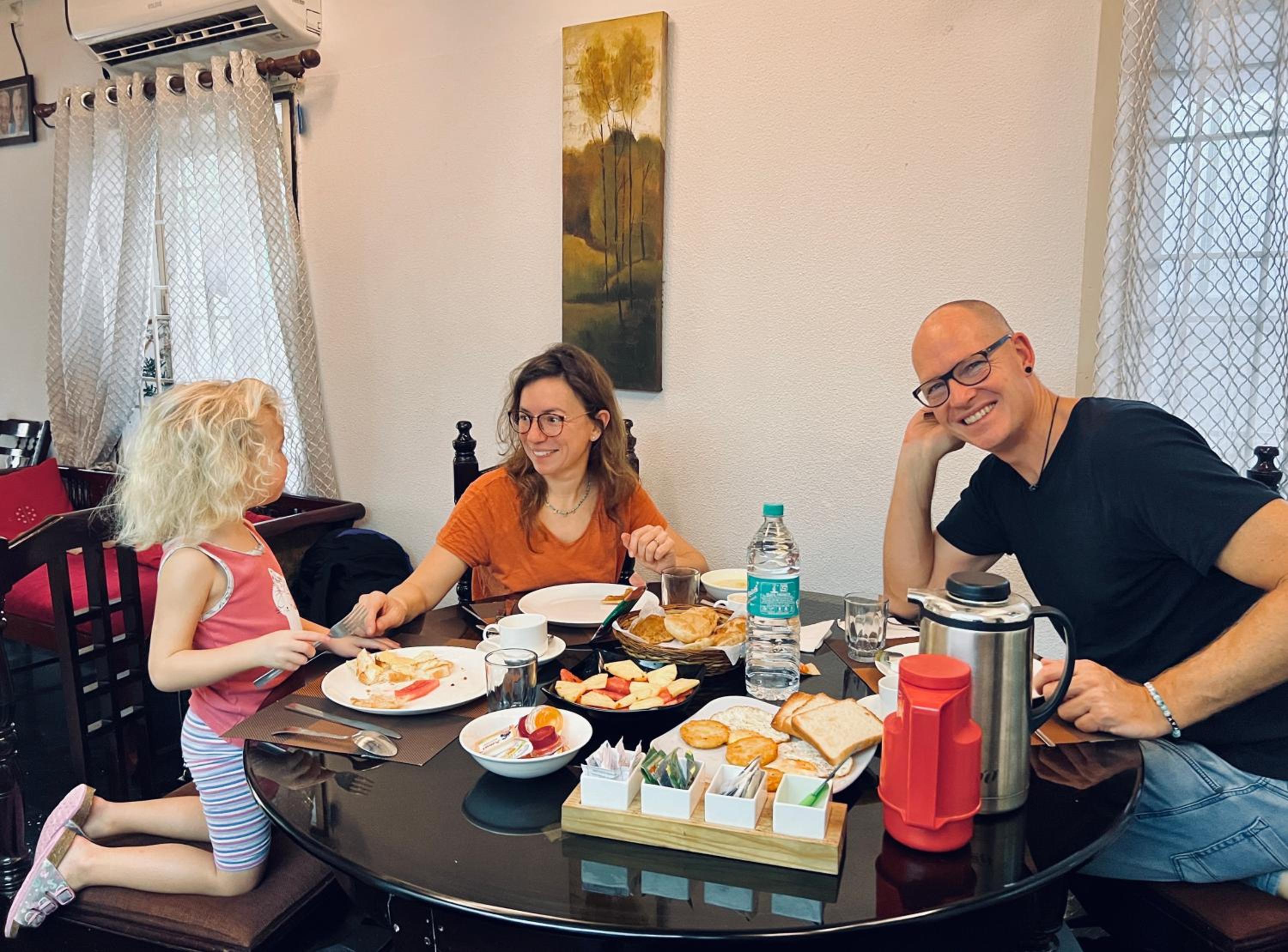 Reds Residency - Homestay