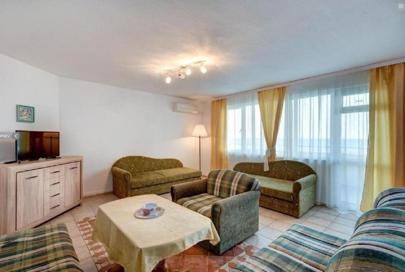 Panorama Chantall-izby,apartmány s výhľadom na more
