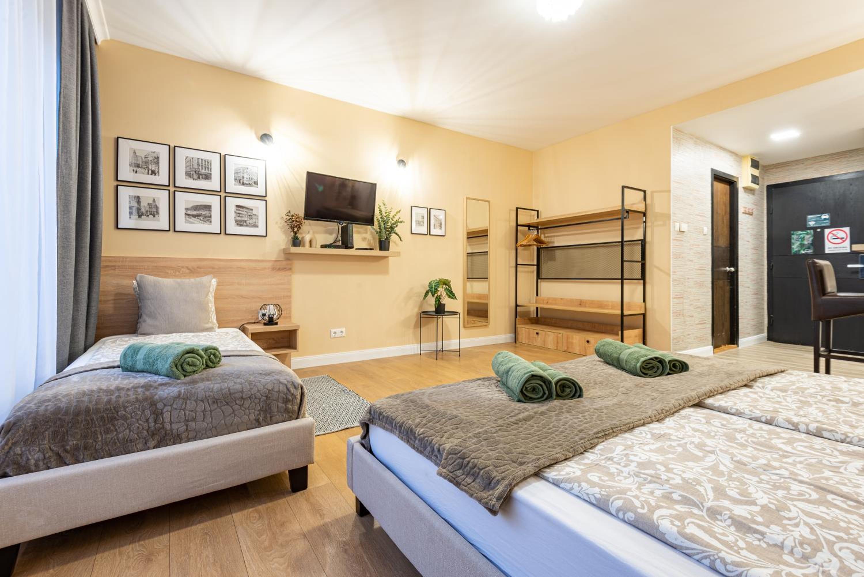 Budapest Holidays Apartments & Spa