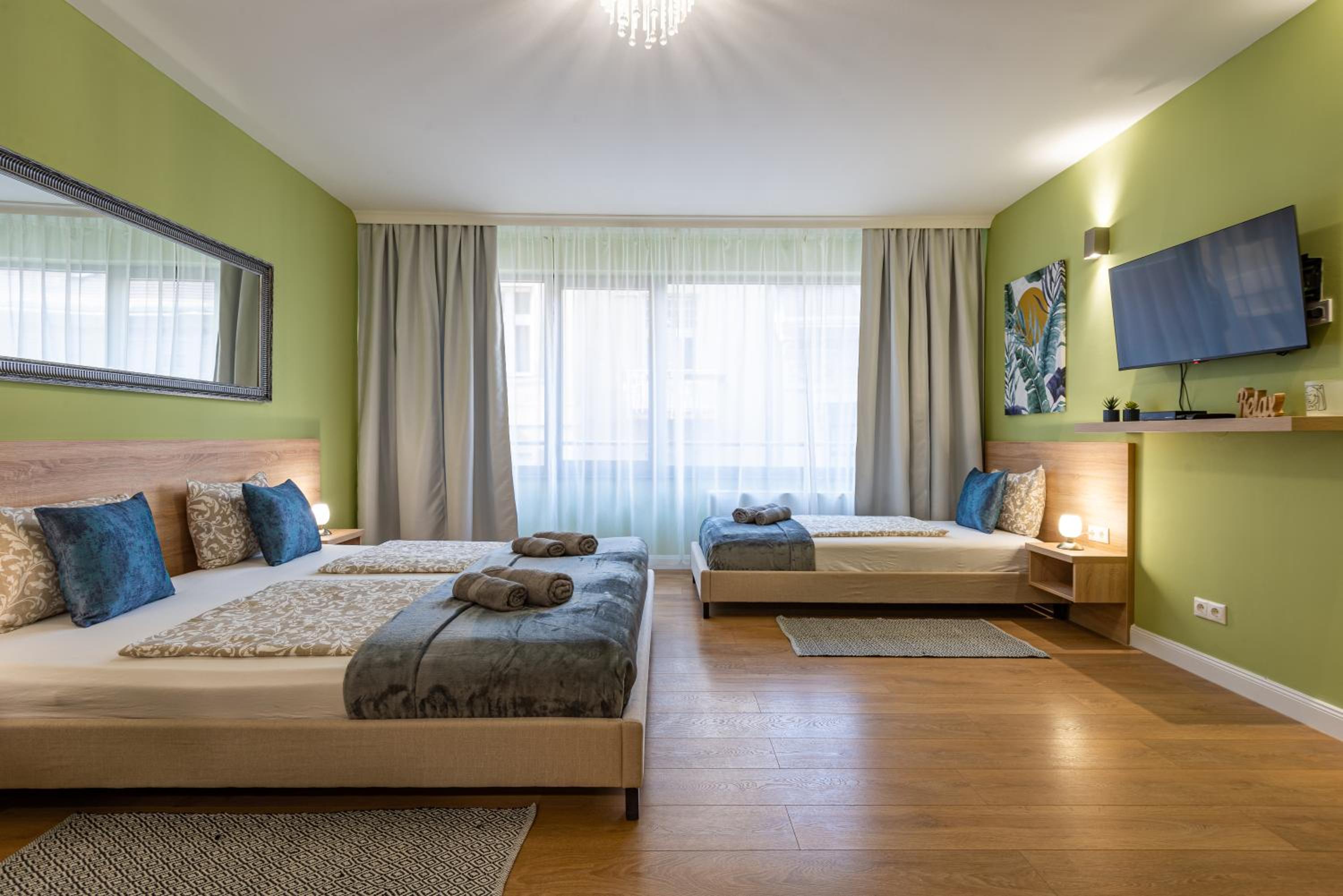 Budapest Holidays Apartments & Spa