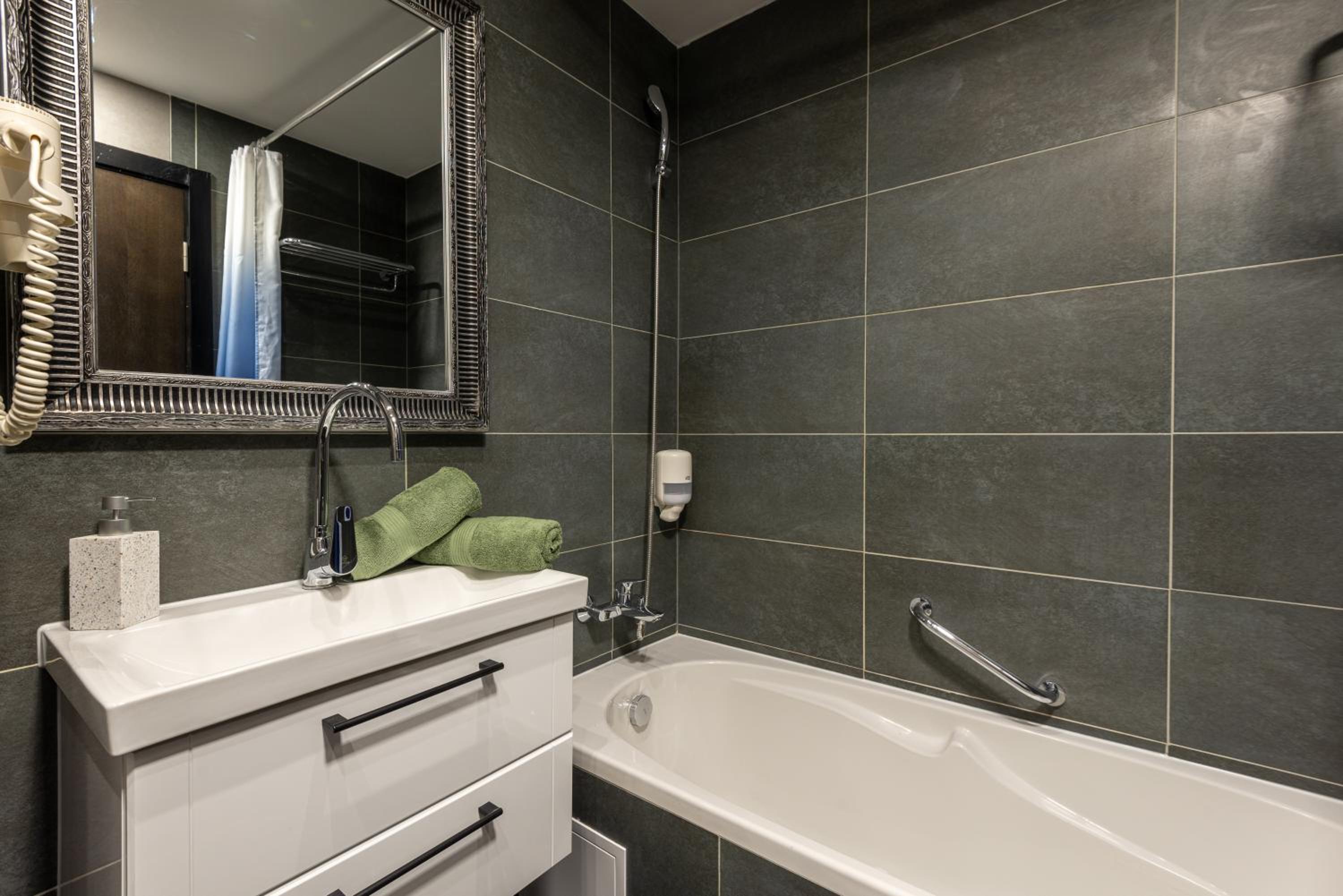 Budapest Holidays Apartments & Spa