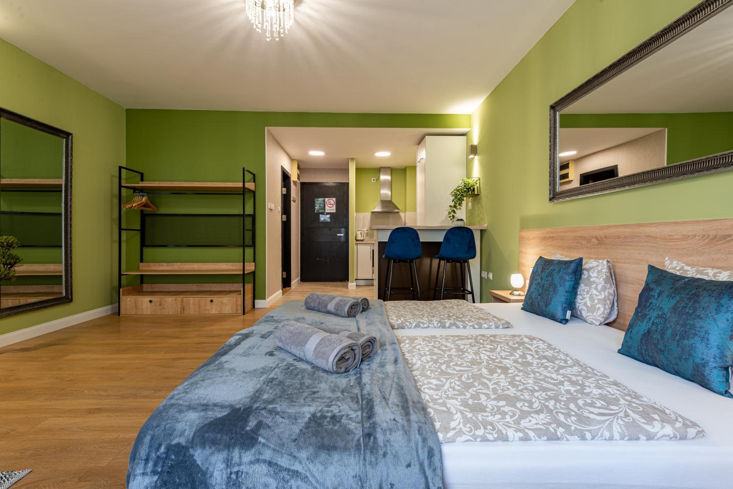 Budapest Holidays Apartments & Spa
