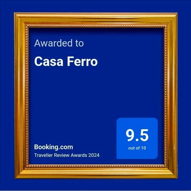 Casa Ferro