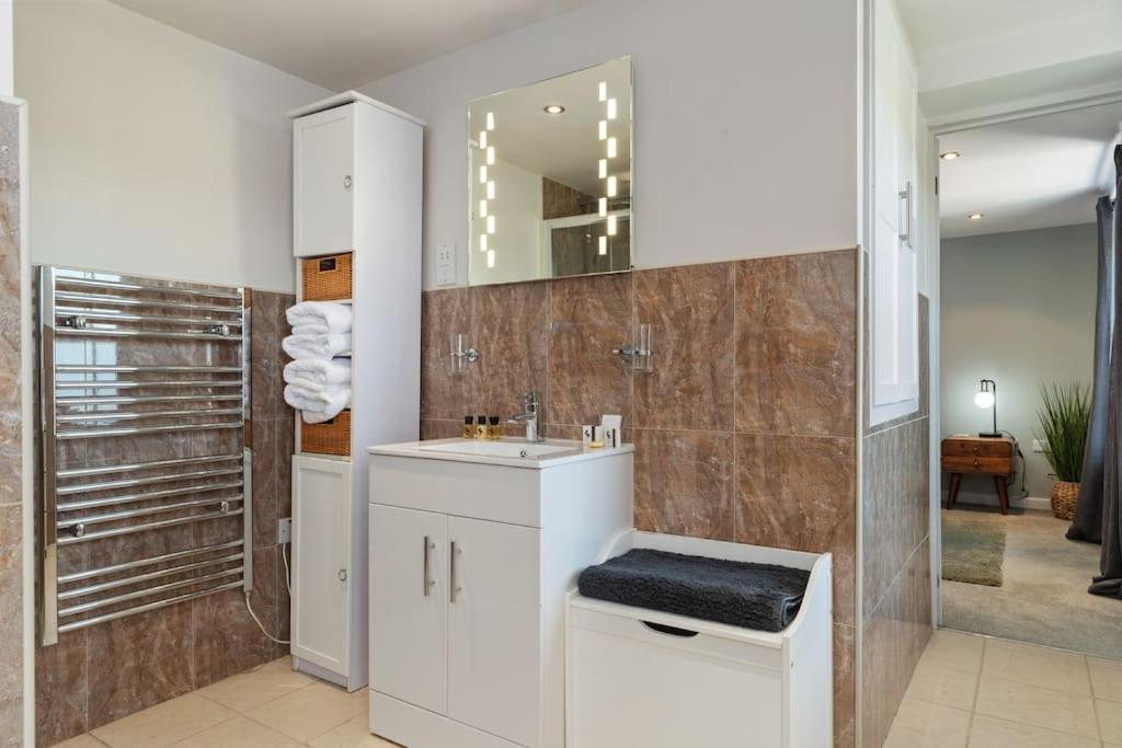Luxury three bedroom coastal cottage view 2