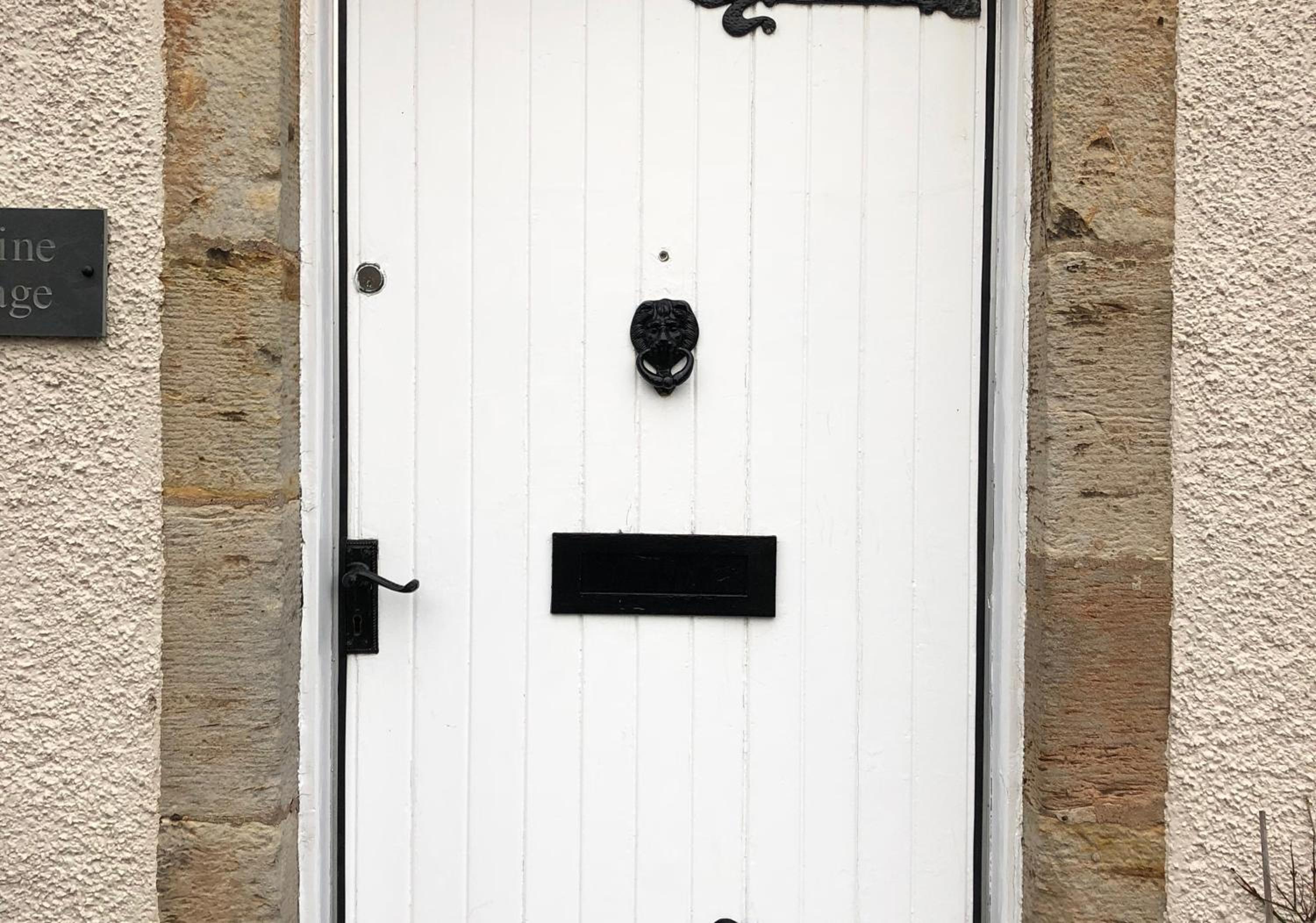 Jasmine Cottage, sleeps 5 near Elie, with garden view 2