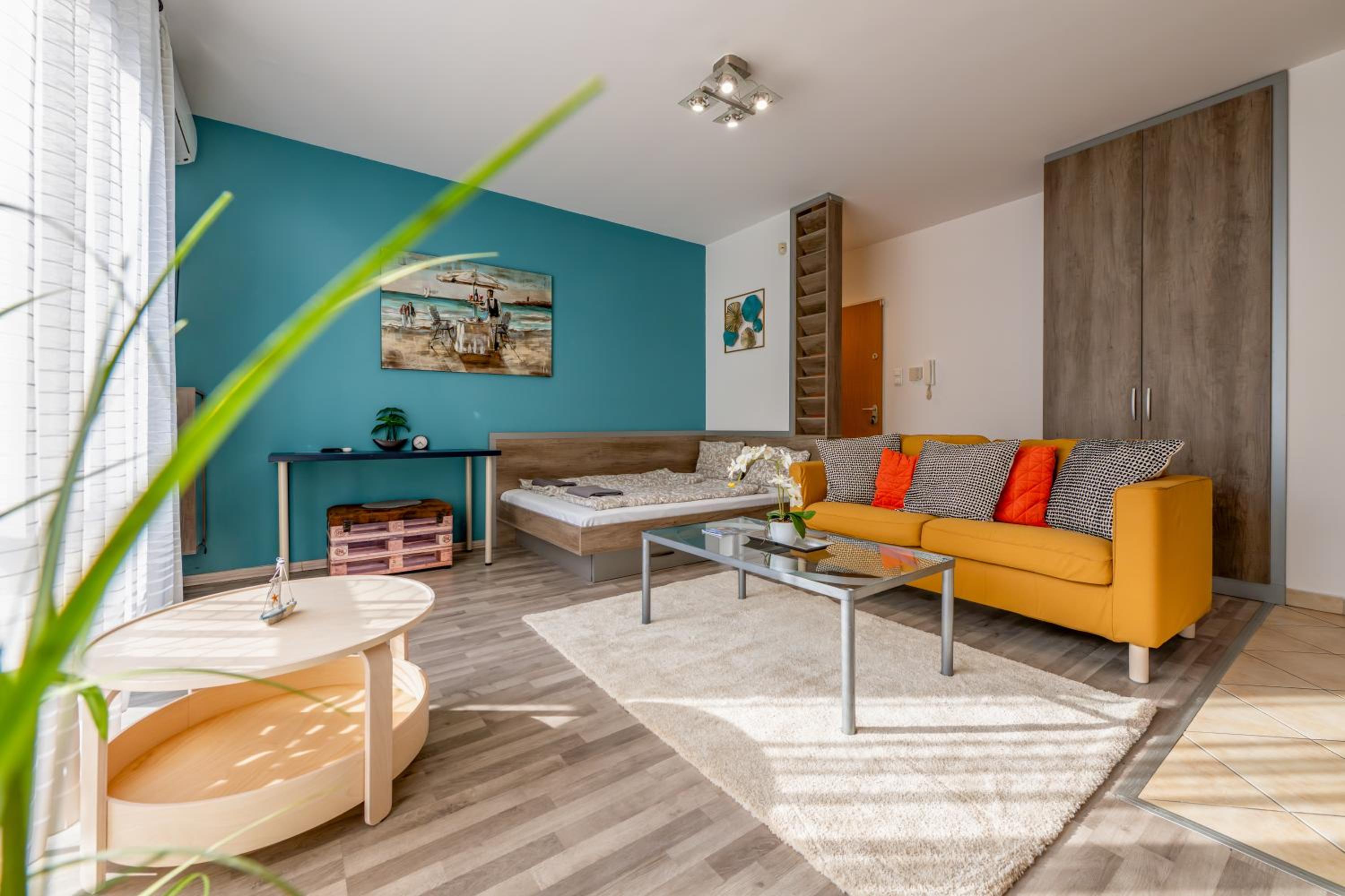 Weiner Apartment with balcony