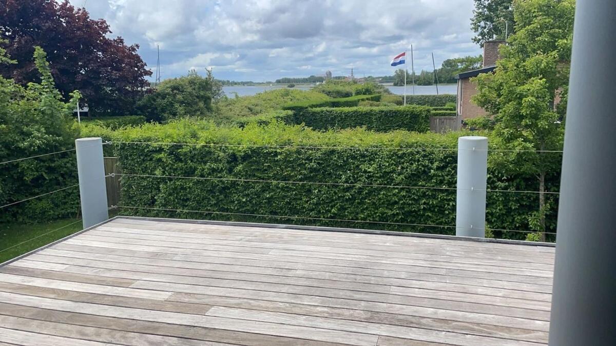 vakantiehuis Veerse Meer met grote privétuin
