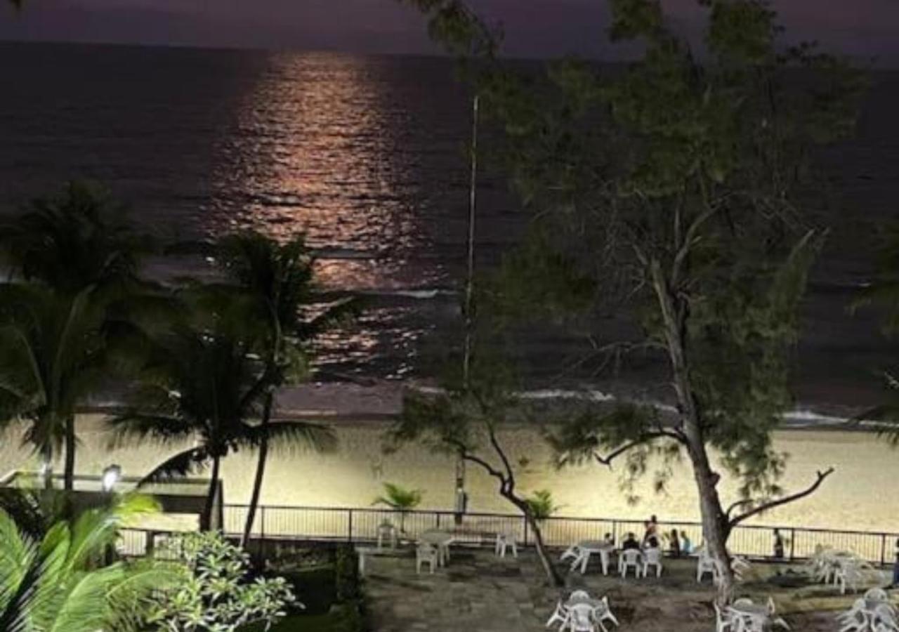 Praia de Piedade flat frente para o mar, completo Edf Golden Beach