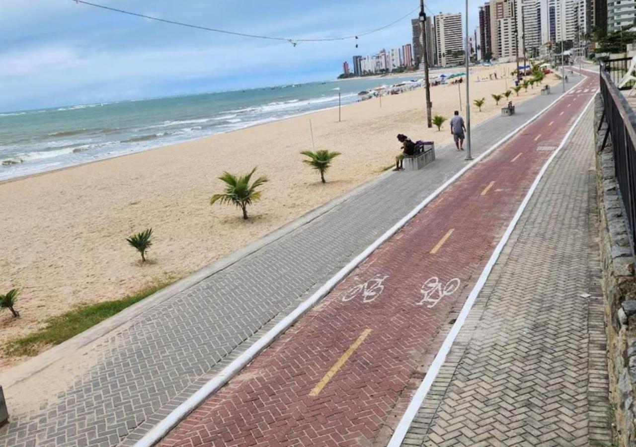 Praia de Piedade flat frente para o mar, completo Edf Golden Beach