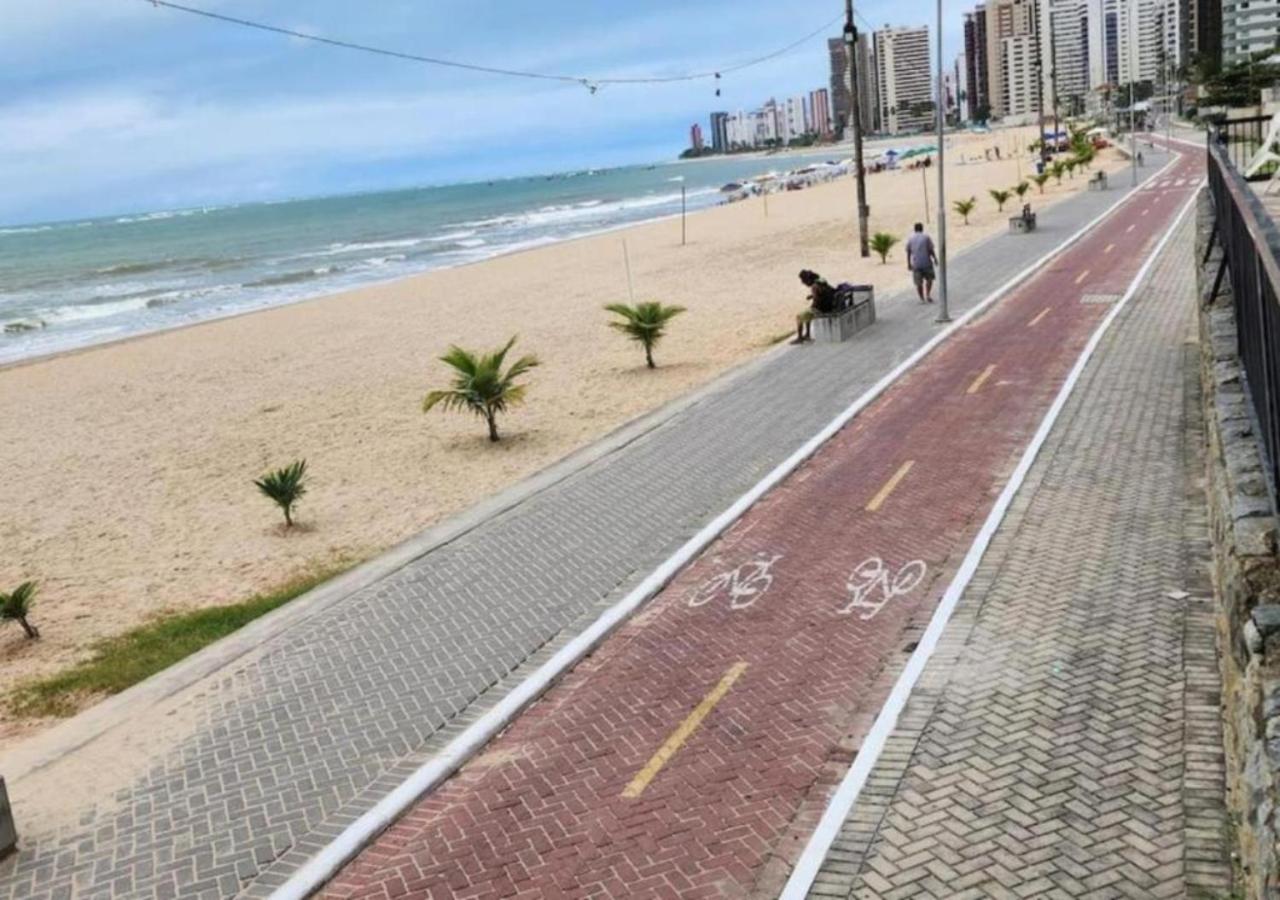 Praia de Piedade flat frente para o mar, completo Edf Golden Beach