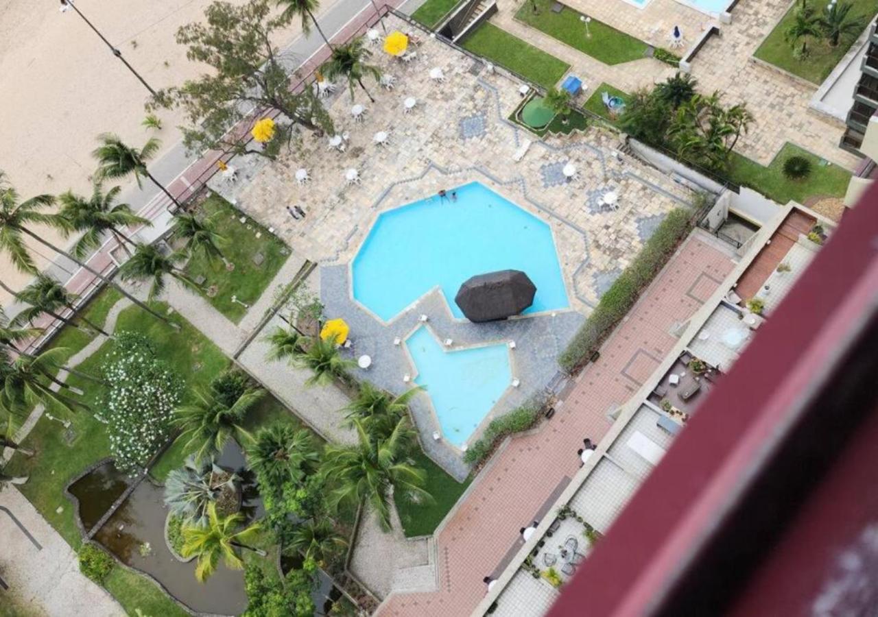 Praia de Piedade flat frente para o mar, completo Edf Golden Beach