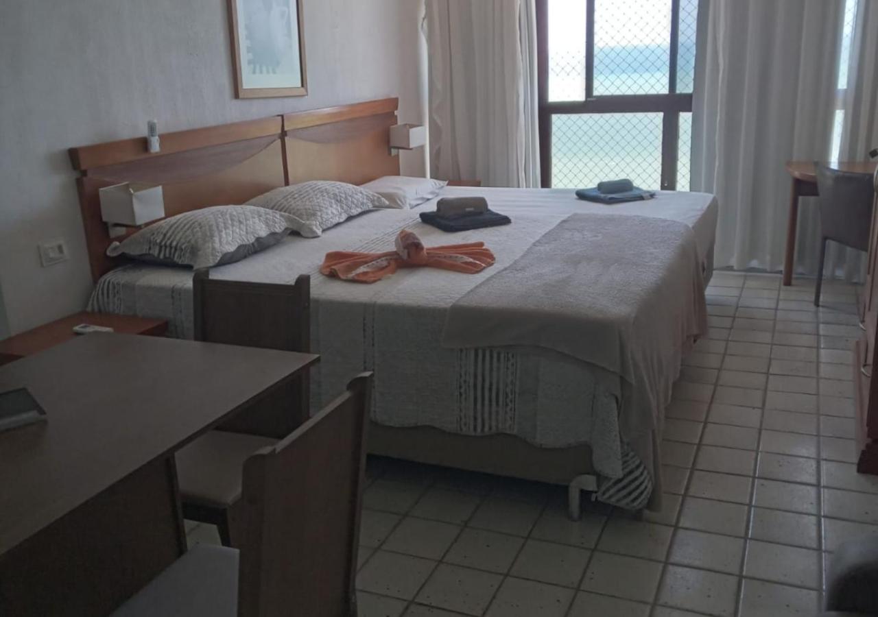 Praia de Piedade flat frente para o mar, completo Edf Golden Beach