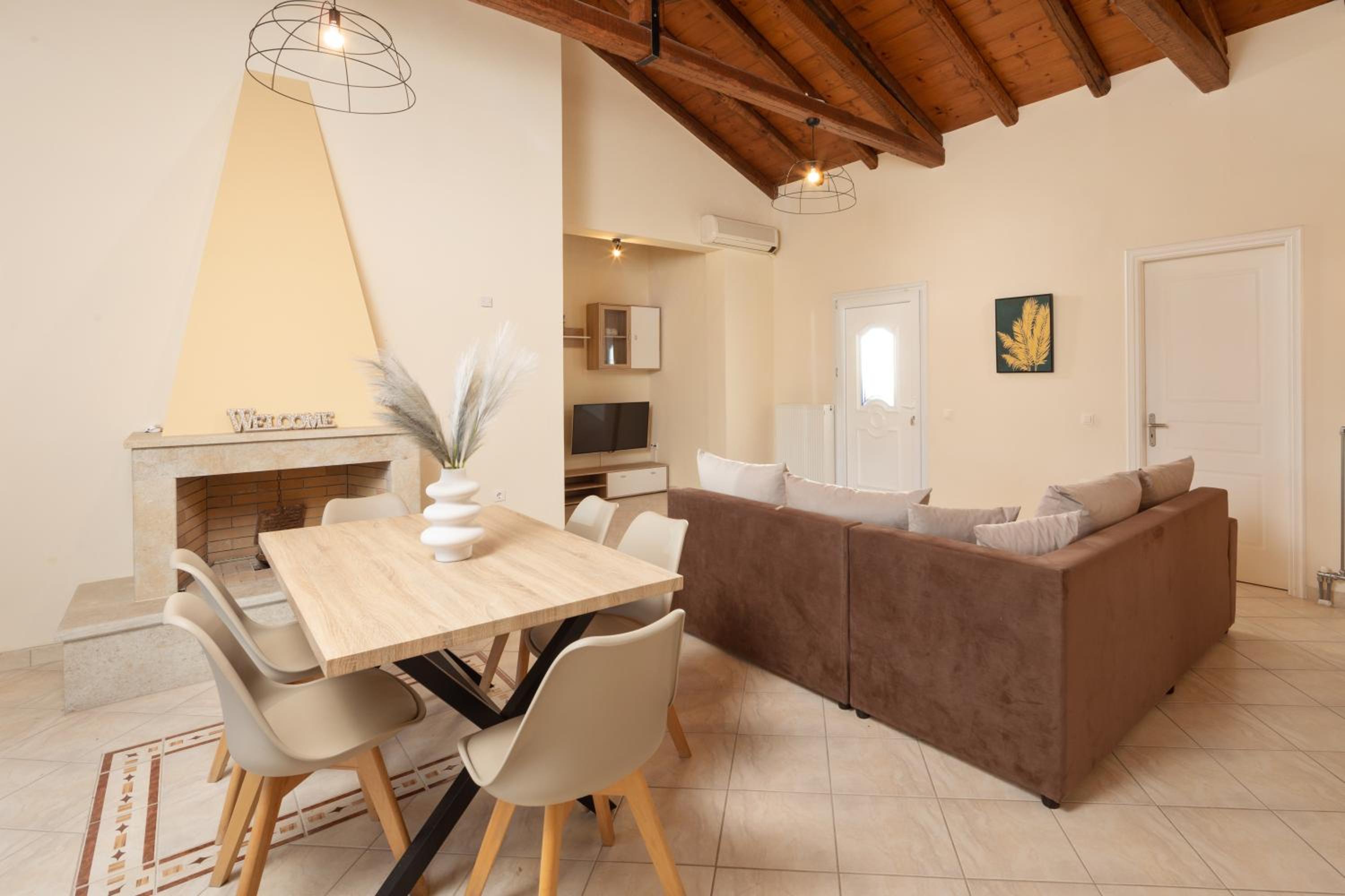 Eleonas Luxury Homes