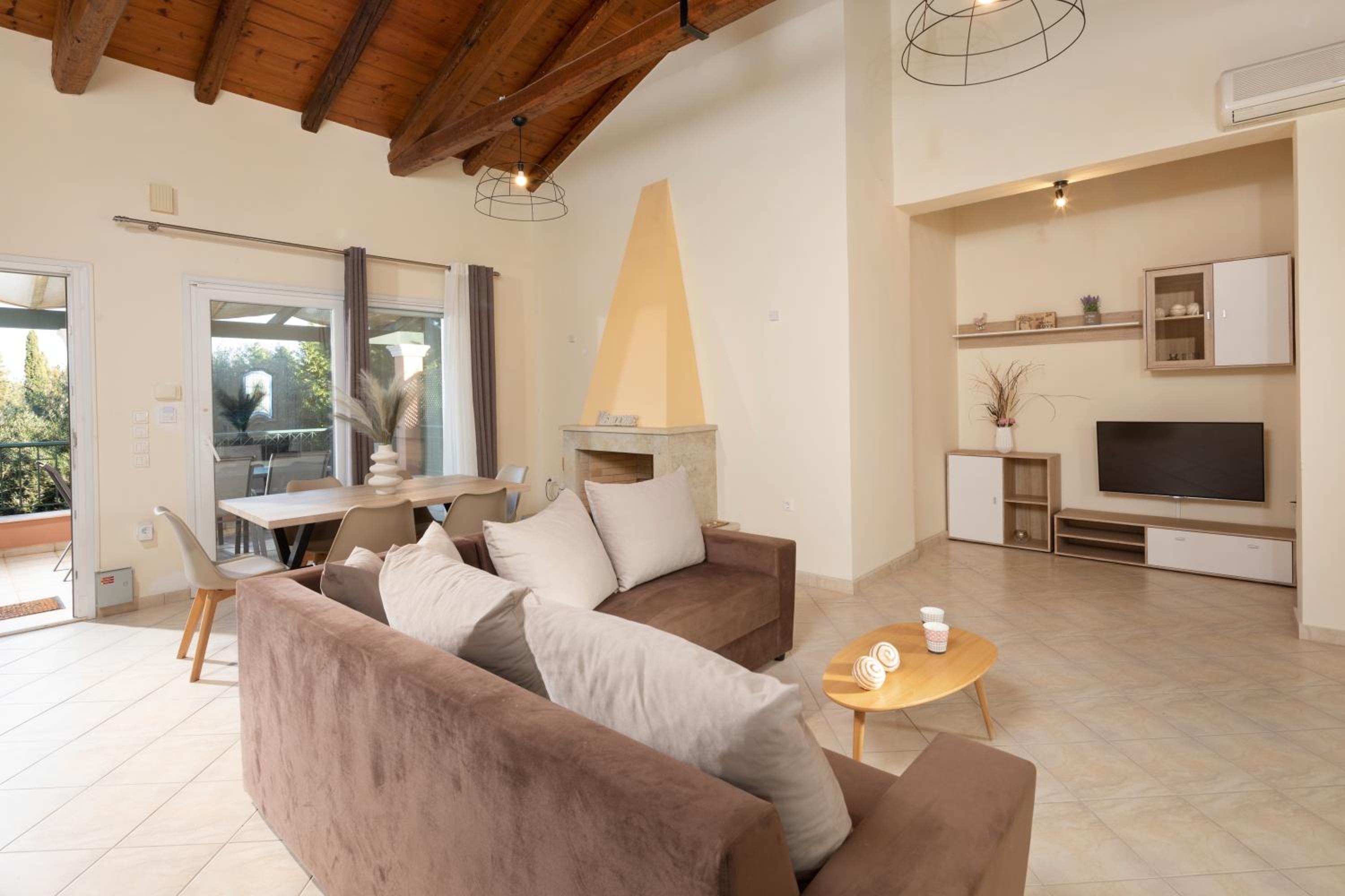 Eleonas Luxury Homes