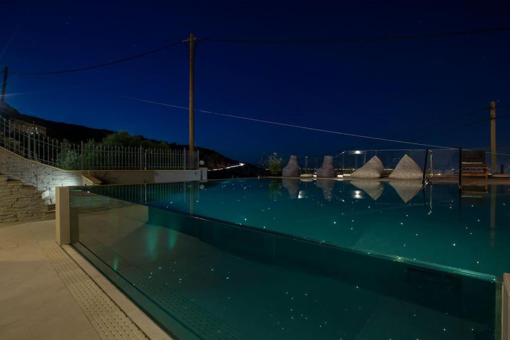 Villa Theretro, with superb view
