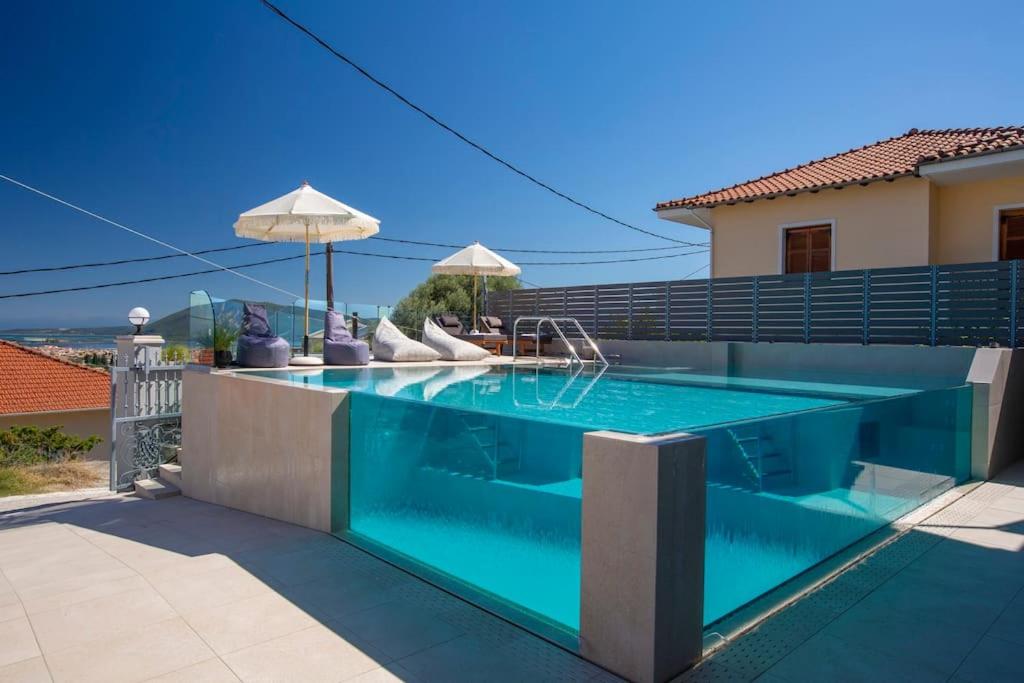 Villa Theretro, with superb view