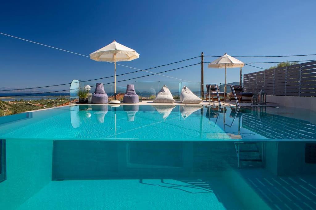 Villa Theretro, with superb view