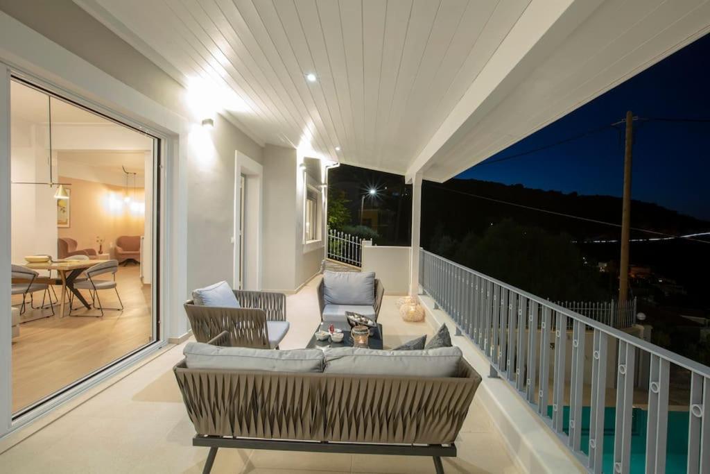 Villa Theretro, with superb view