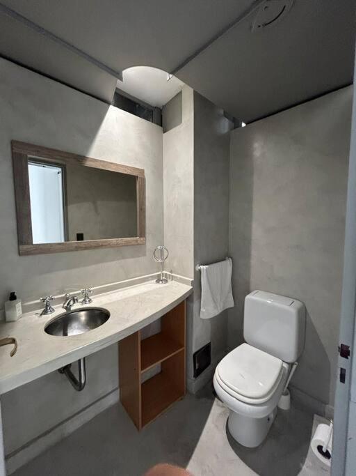 Hermoso departamento en Puerto Madero con vista al río