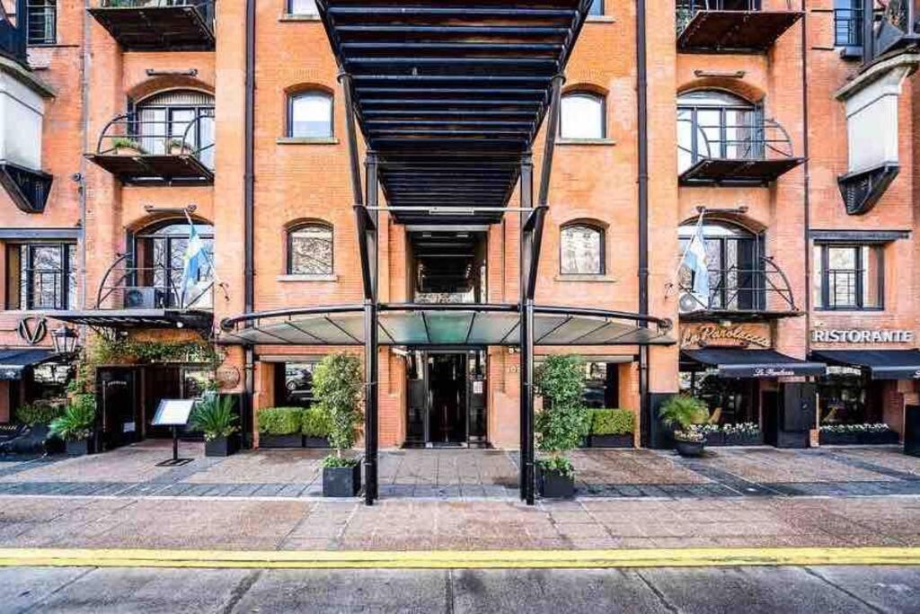 Hermoso departamento en Puerto Madero con vista al río