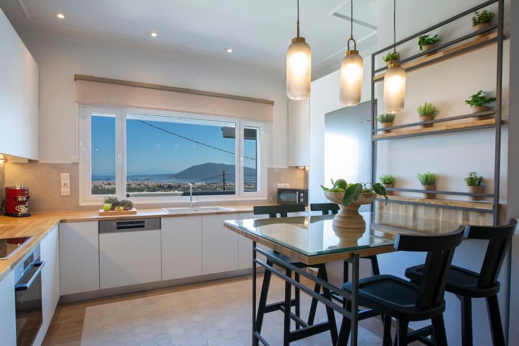 Villa Theretro, with superb view