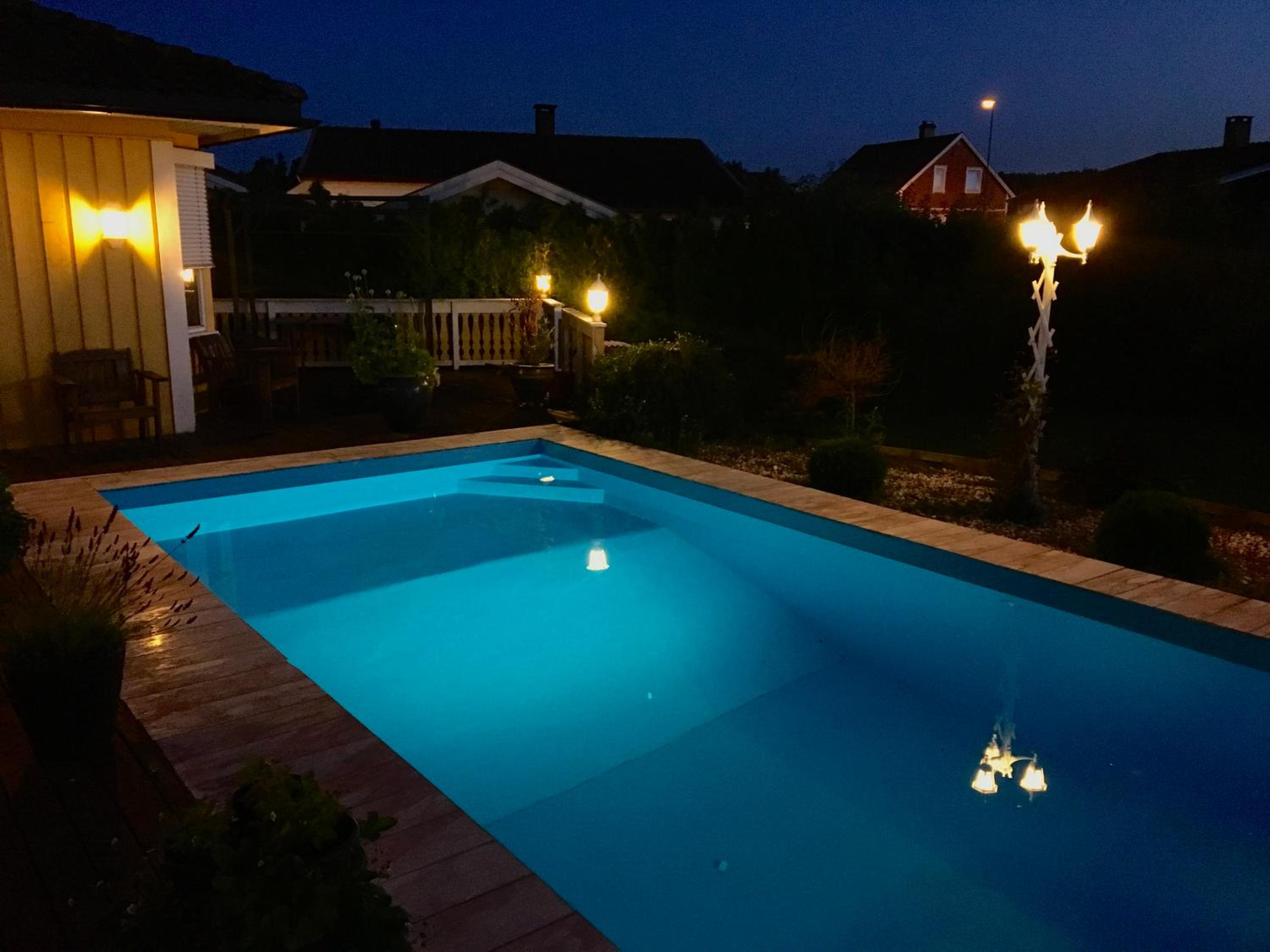 Pool & Sauna Retreat - Private Studio Apartment Porsgrunn