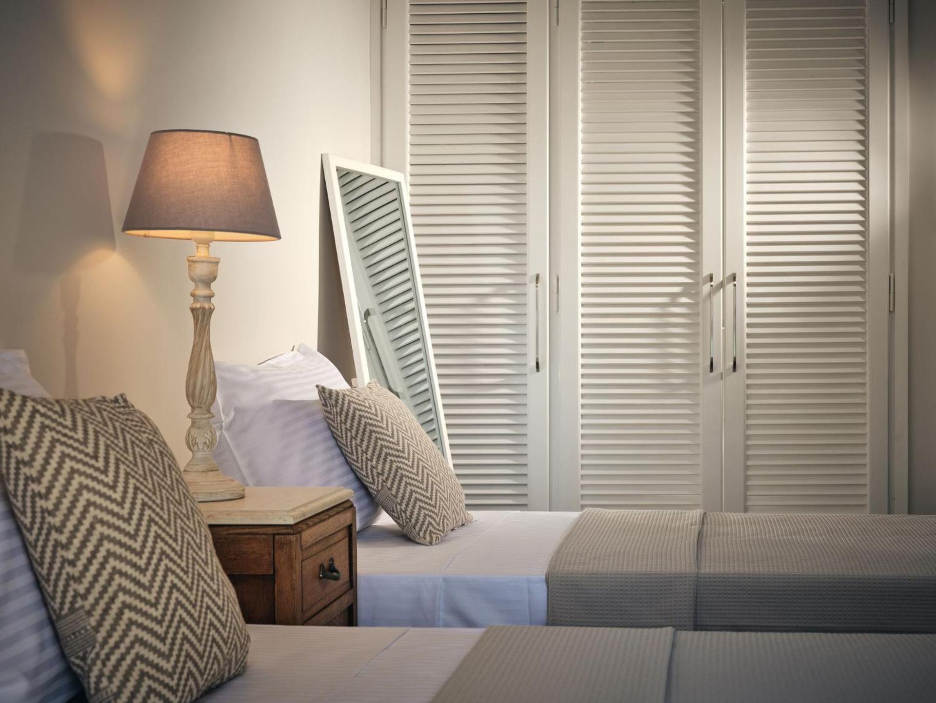 Awesome Zakinthos Villa - Vasonda Villa | 3 Bedrooms - Stunning Beachfront Location - Private Pool photo 4