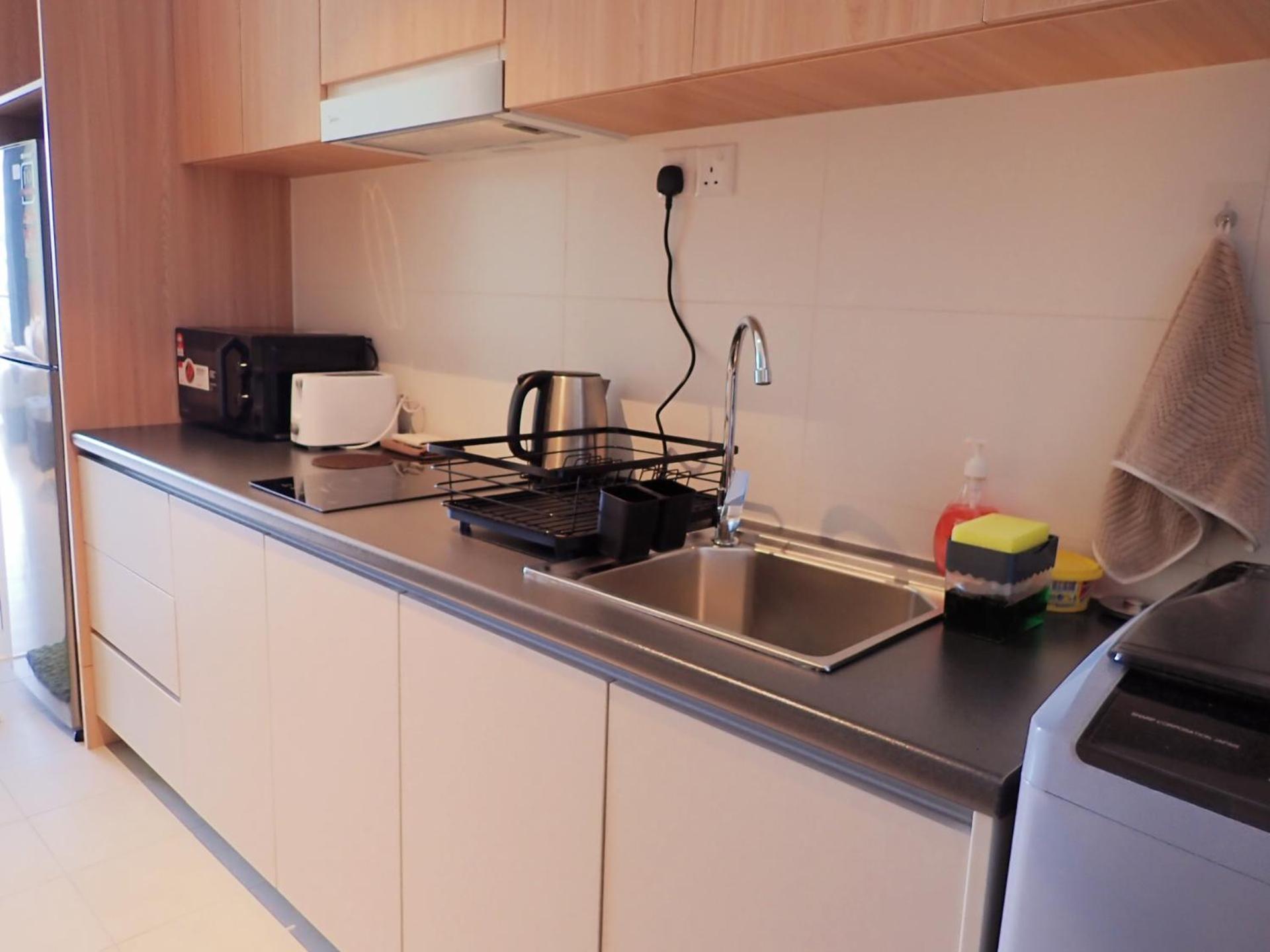 RDHomeStay-RoxyBeachApt photo 7
