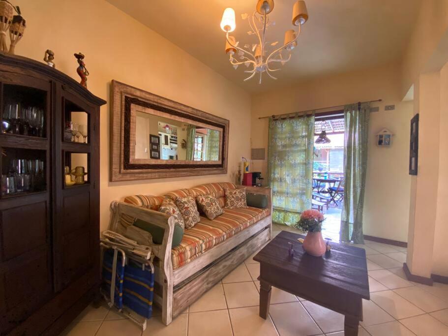 Casa em ILHABELA em Condomínio