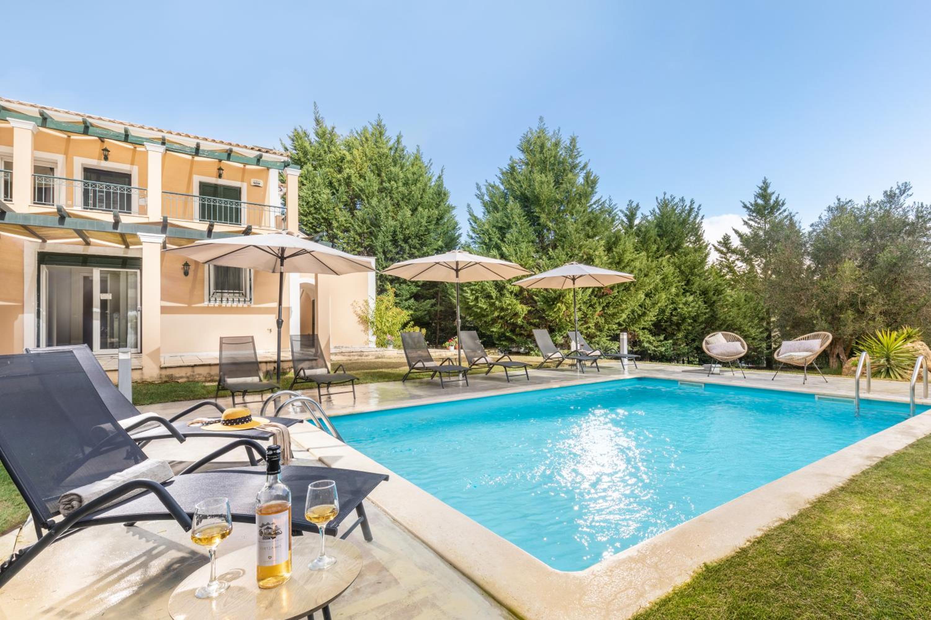 Eleonas Luxury Homes