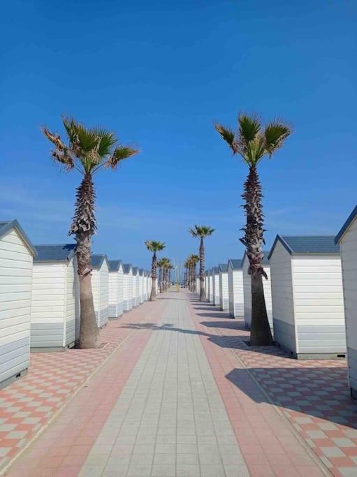 Sottomarina Chioggia Venezia centro spiaggia view 4