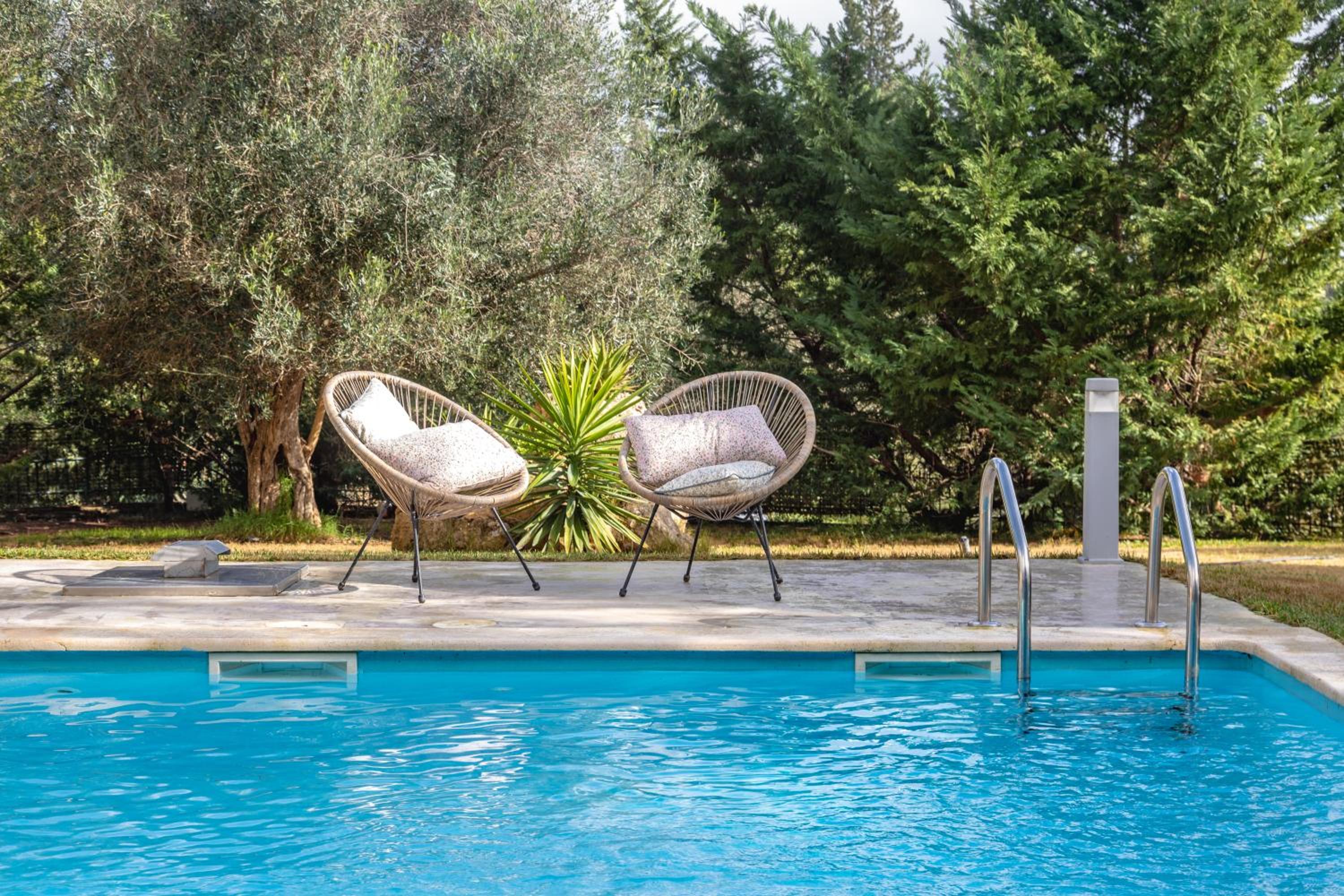 Eleonas Luxury Homes