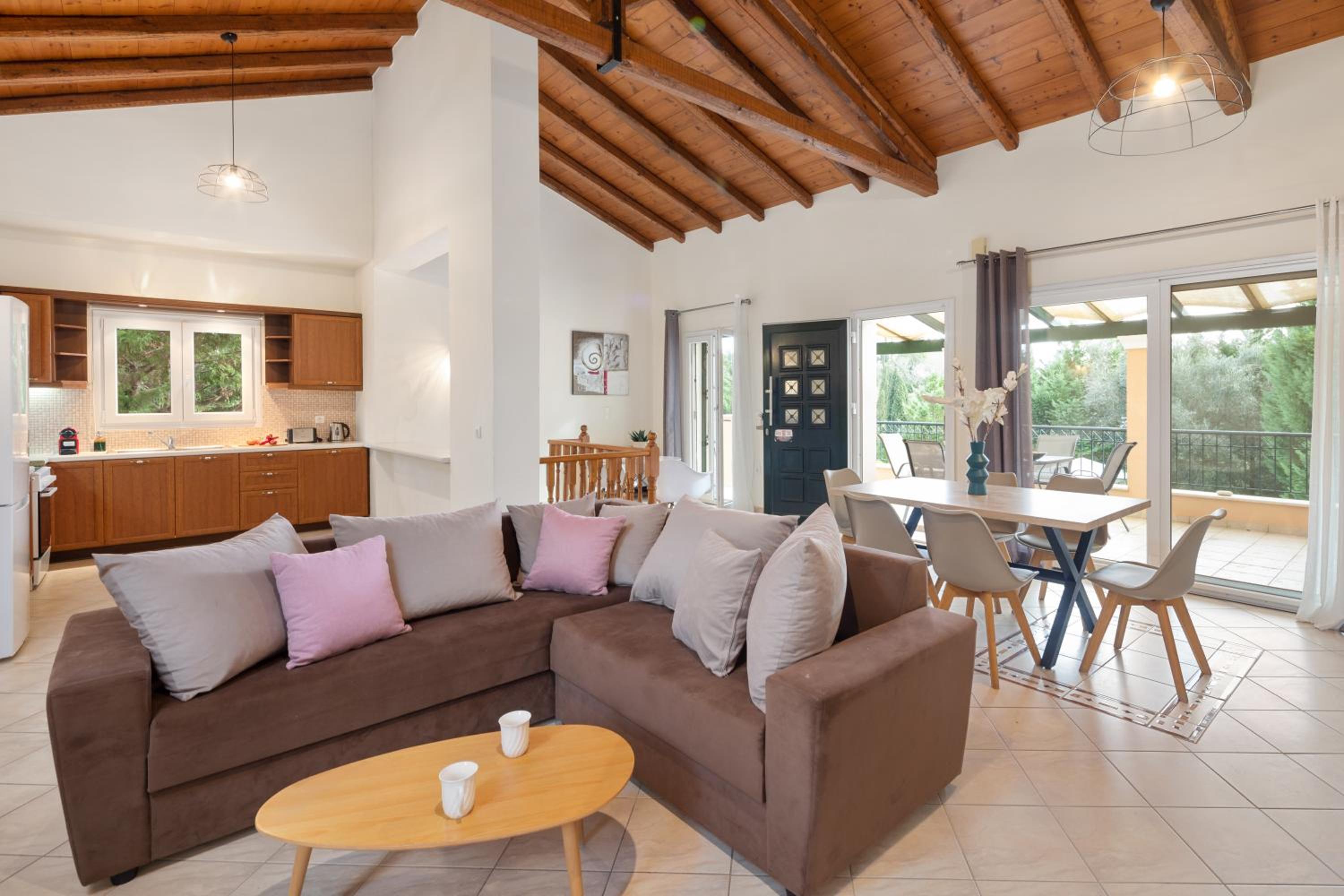 Eleonas Luxury Homes
