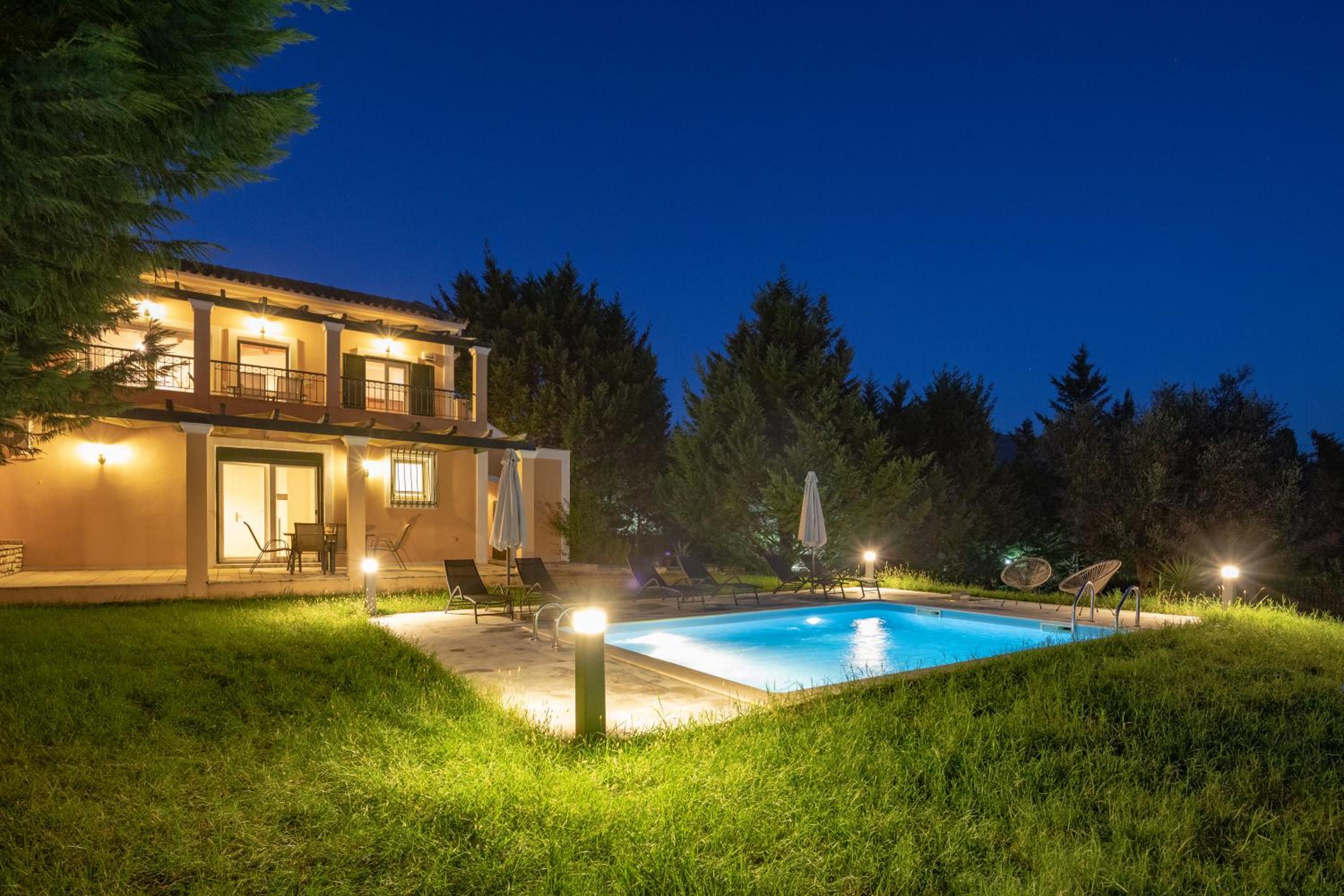 Eleonas Luxury Homes